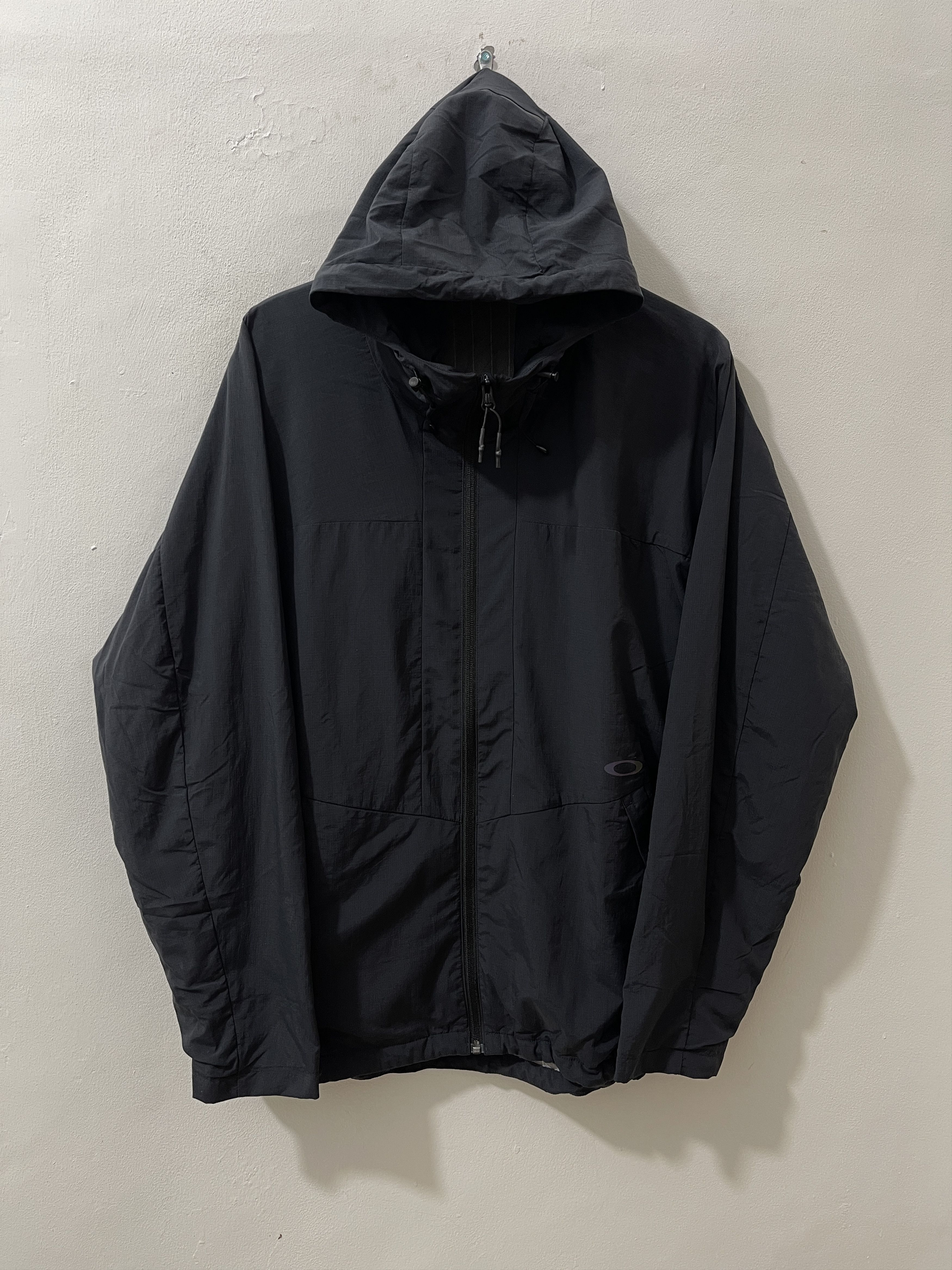 Oakley 2000s Oakley Outdoor Technical Reflective Jacket Size US L / EU 52-54 / 3 - 1 Thumbnail