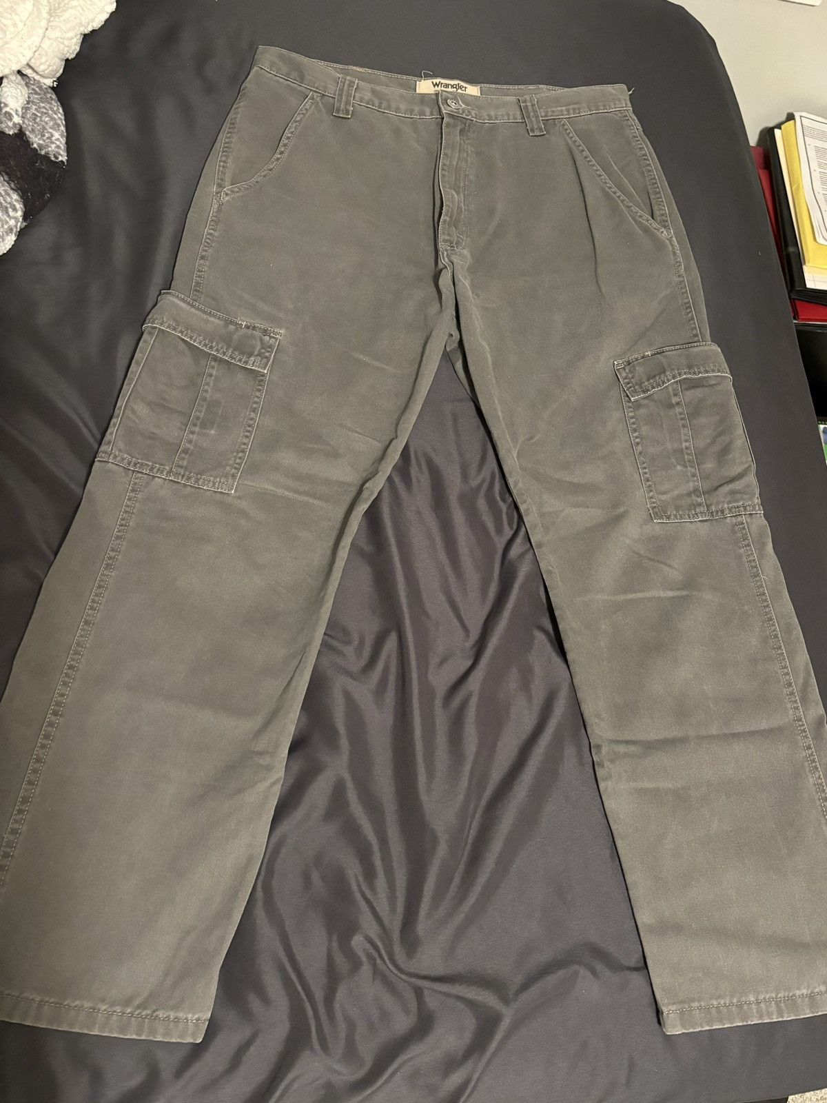 Wrangler Wrangler Vintage Grey Cargo Pants 34x30 Size US 34 / EU 50 - 1 Thumbnail