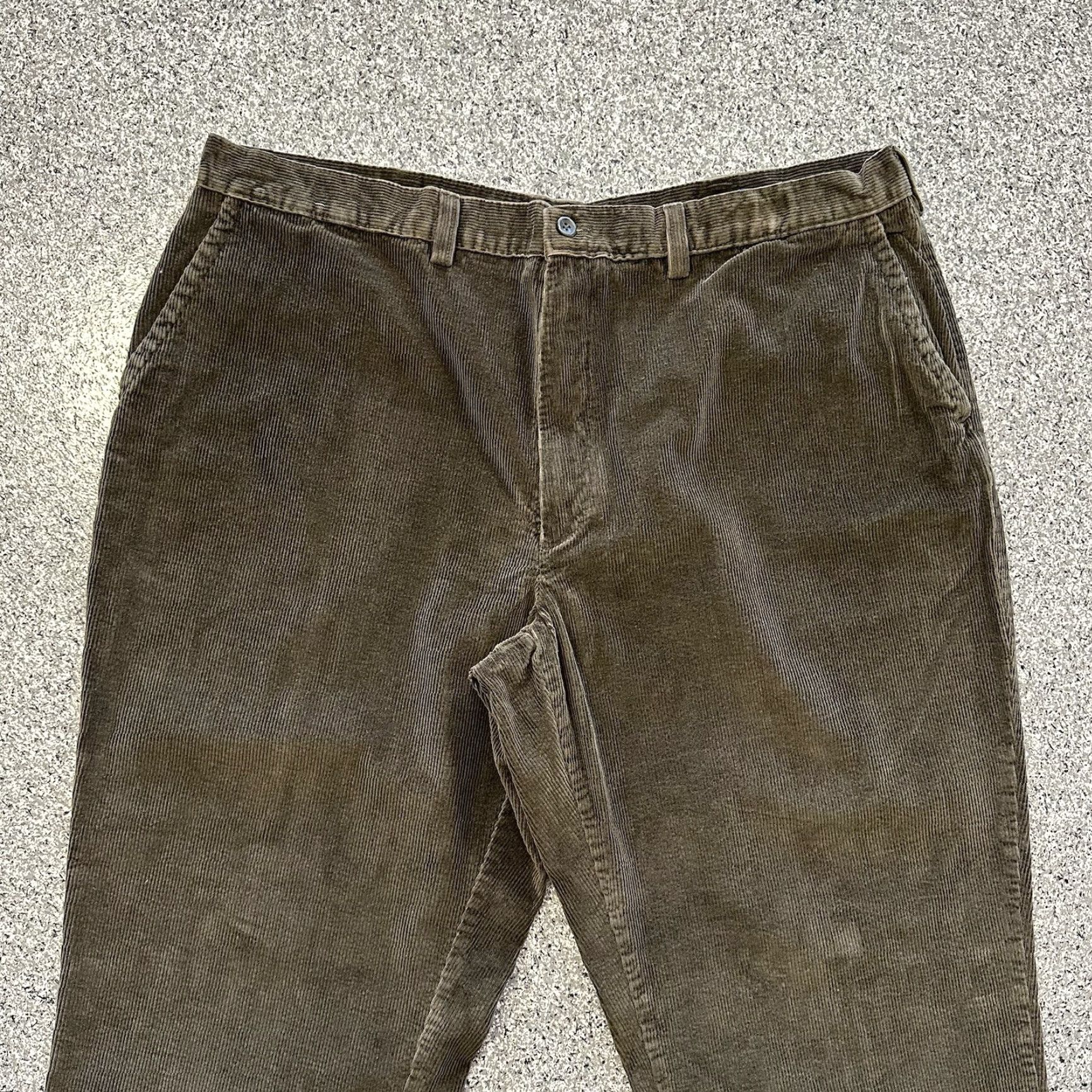 Roundtree & Yorke Roundtree & Yorke Corduroy Pants Mens 42x28 Relaxed Fit Straight Leg Brown Size US 42 / EU 58 - 2 Thumbnail