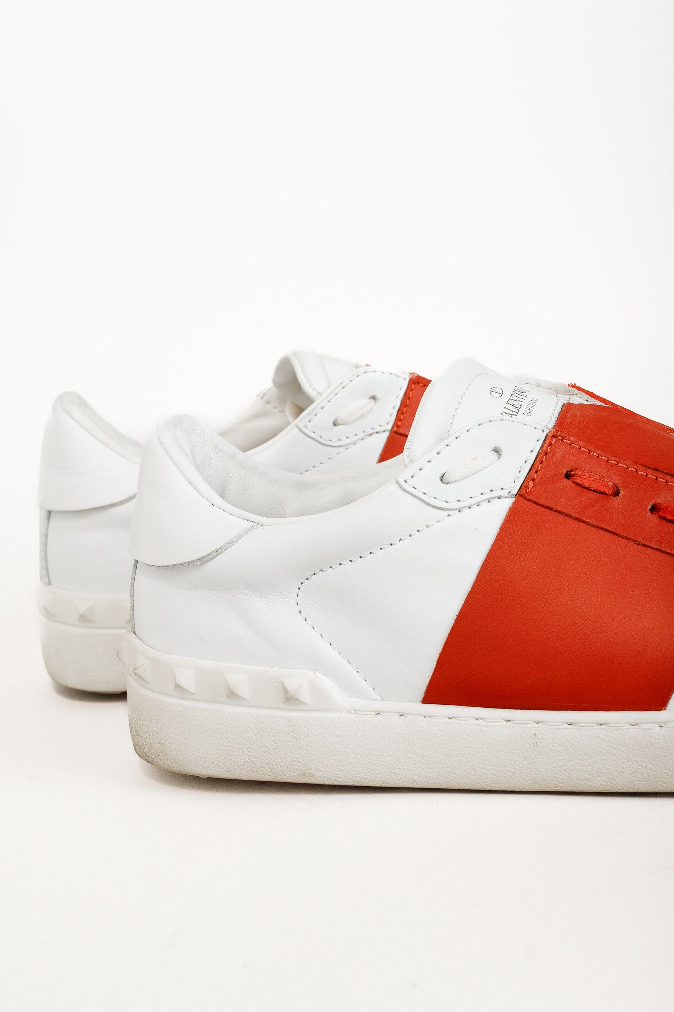 Valentino Valentino Garavani Men's Leather Low-Top Sneakers Size US 11 / EU 44 - 8 Thumbnail