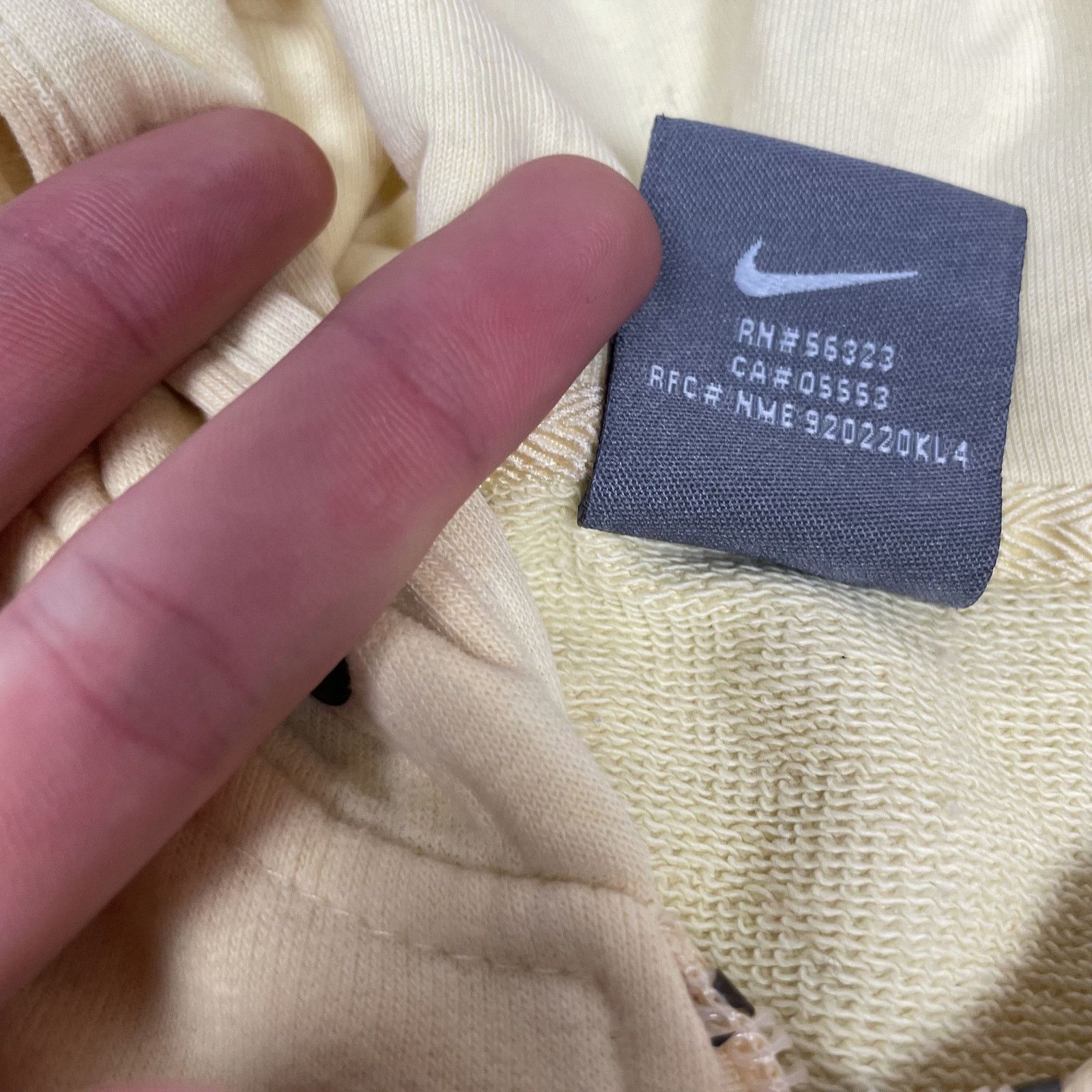 Nike × Vintage Nike Women Yellow Spellout Long Sleeve Full Zip Hoodie Small Size S / US 4 / IT 40 - 8 Thumbnail