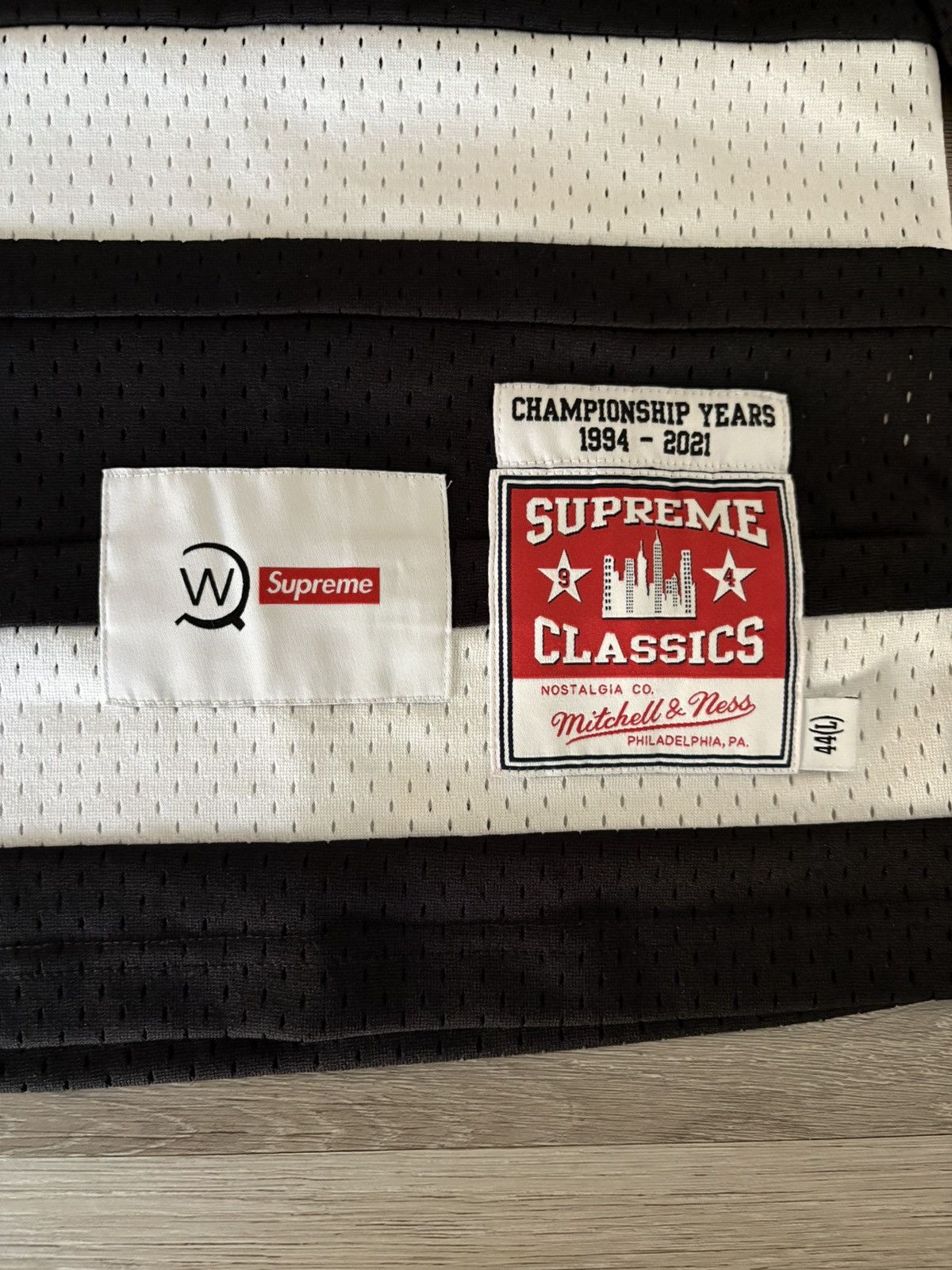 Supreme Supreme WTAPS Mitchell & Ness Hockey Jersey FW21 Black Size US L / EU 52-54 / 3 - 4 Thumbnail