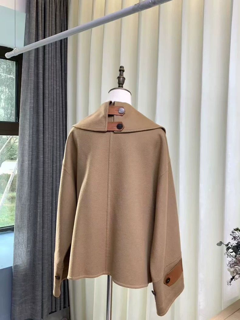 Loewe Loewe Loose camel colored cashmere coat Size 4XL / US 24-26 - 4 Thumbnail