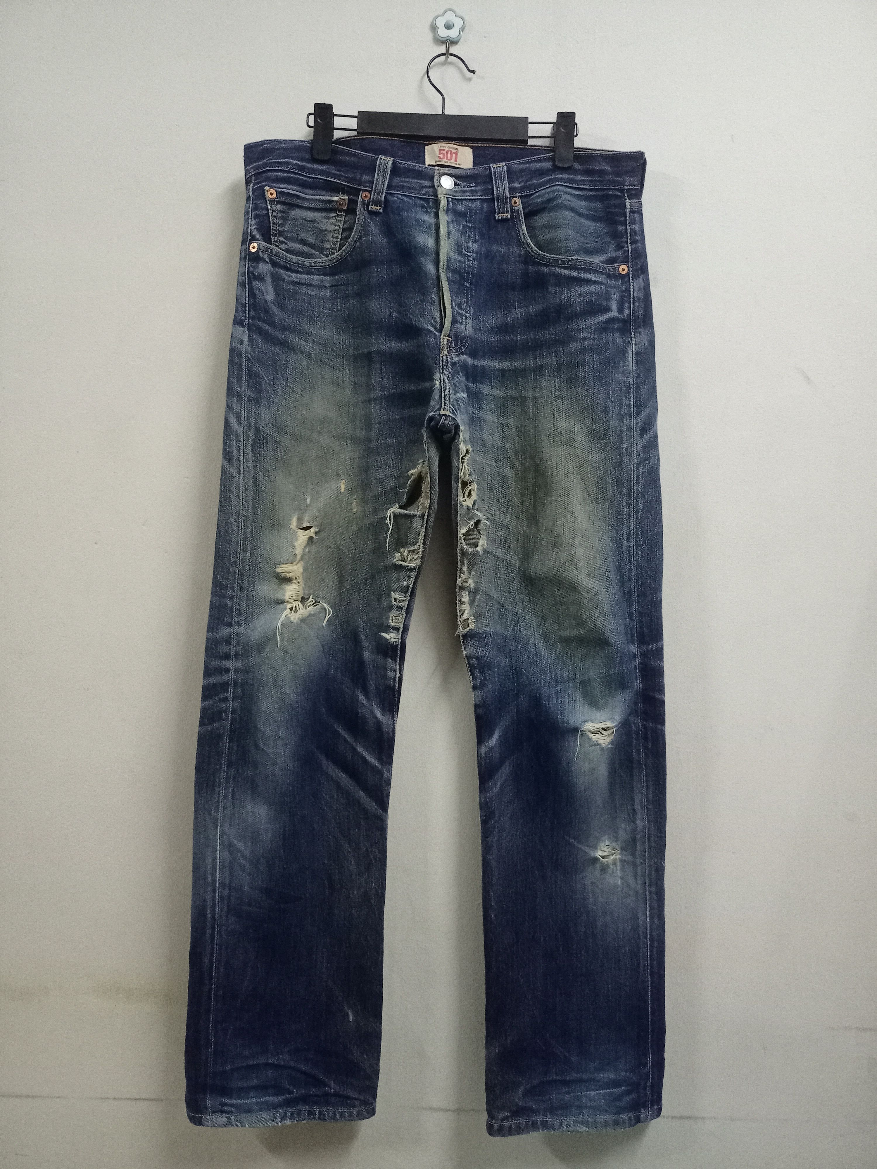 Levi's × Levi's Vintage Clothing Vintage 90s Levis 501 Blue Wash Distressed Baggy Jeans 34x30 Size US 34 / EU 50 - 9 Thumbnail