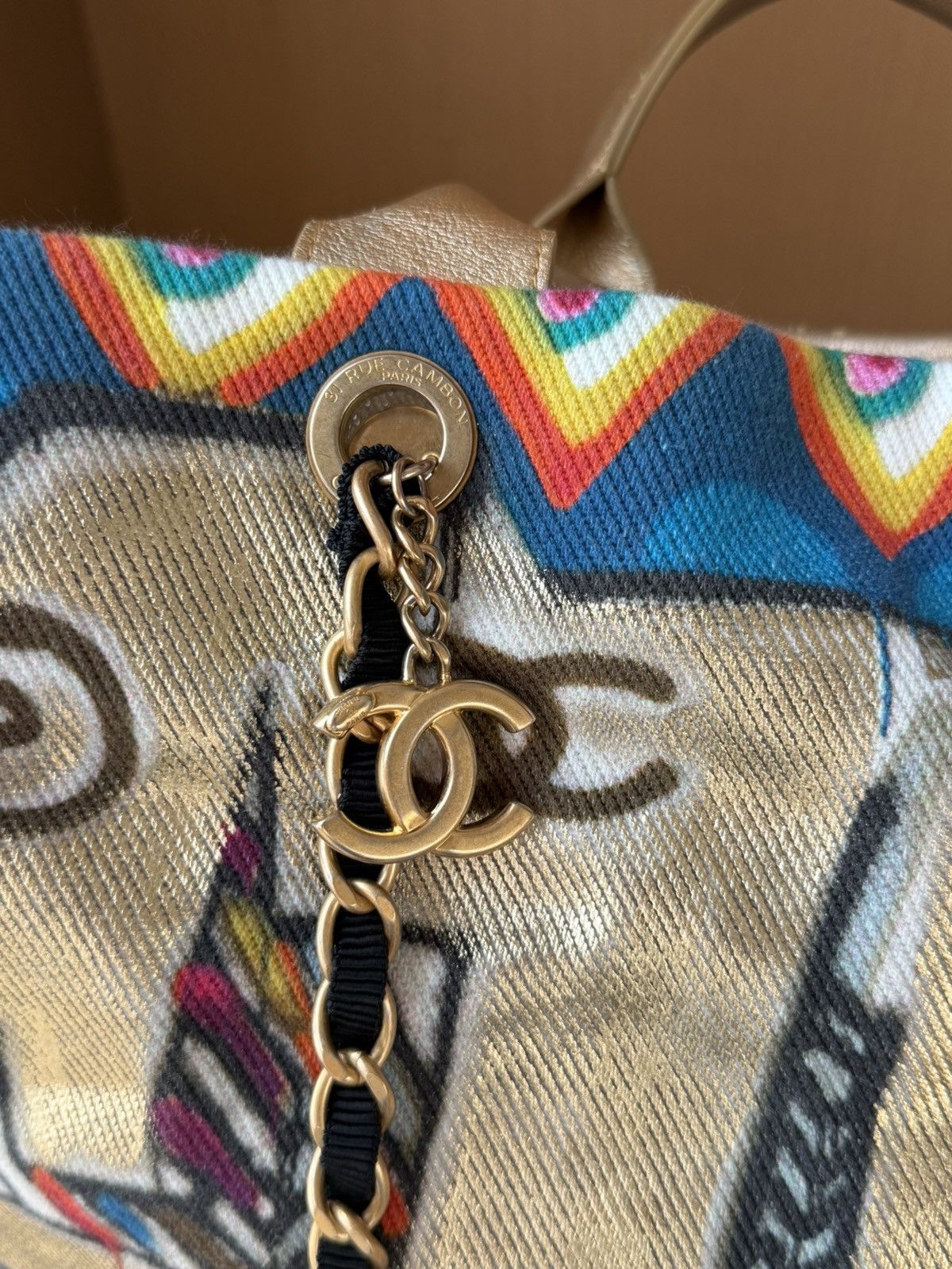 Chanel Chanel 2019 Paris Egypt Graffiti Tote bag Size ONE SIZE - 7 Thumbnail
