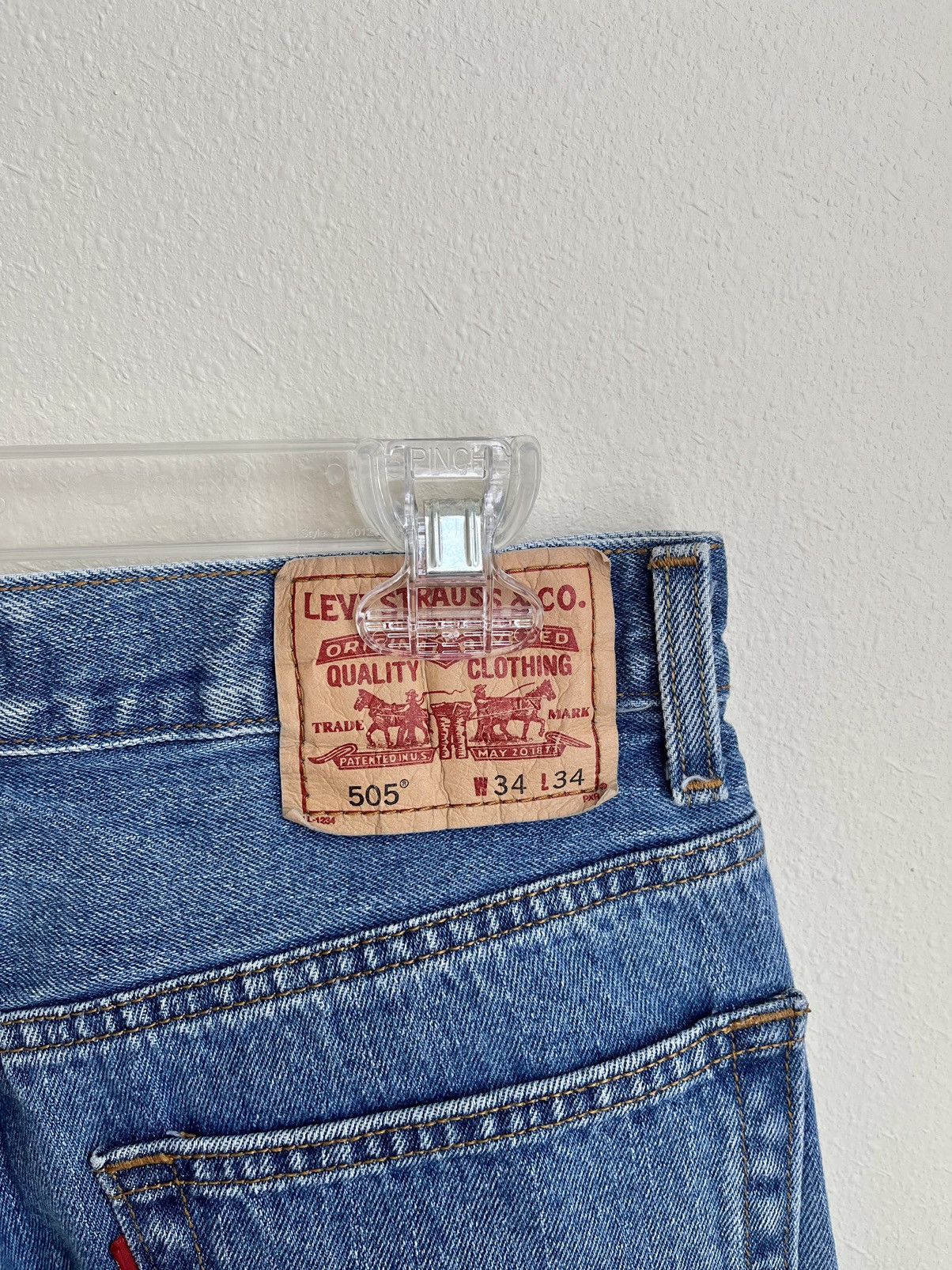 Levi's Levis 505 Medium Wash Denim Size US 32 / EU 48 - 5 Thumbnail