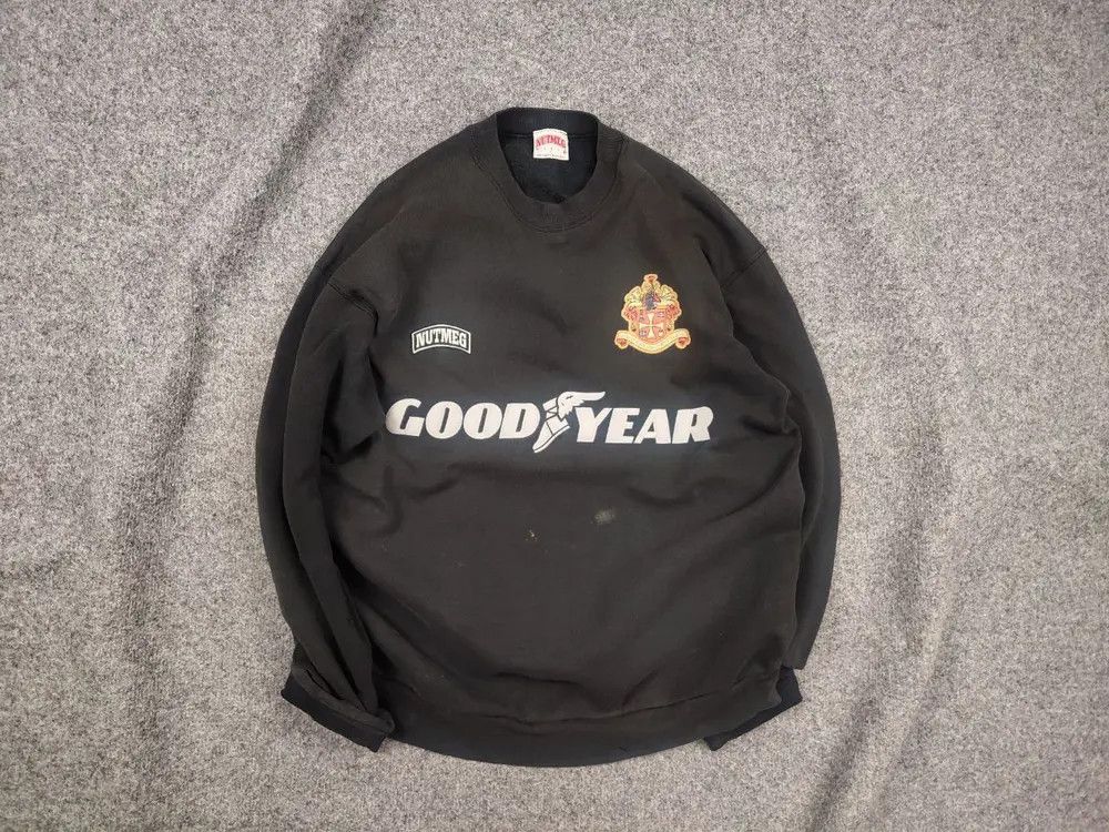 Nutmeg Rare Vintage 95's Wolverhampton Wanderers Nutmeg Sweatshirt Size US L / EU 52-54 / 3 - 1 Thumbnail
