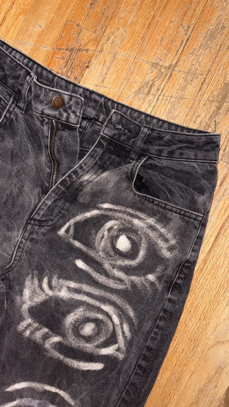 Beauty Beast × Vintage 🔥Vintage RECLAIMED black eye print jeans super unique design Size US 29 - 4 Thumbnail