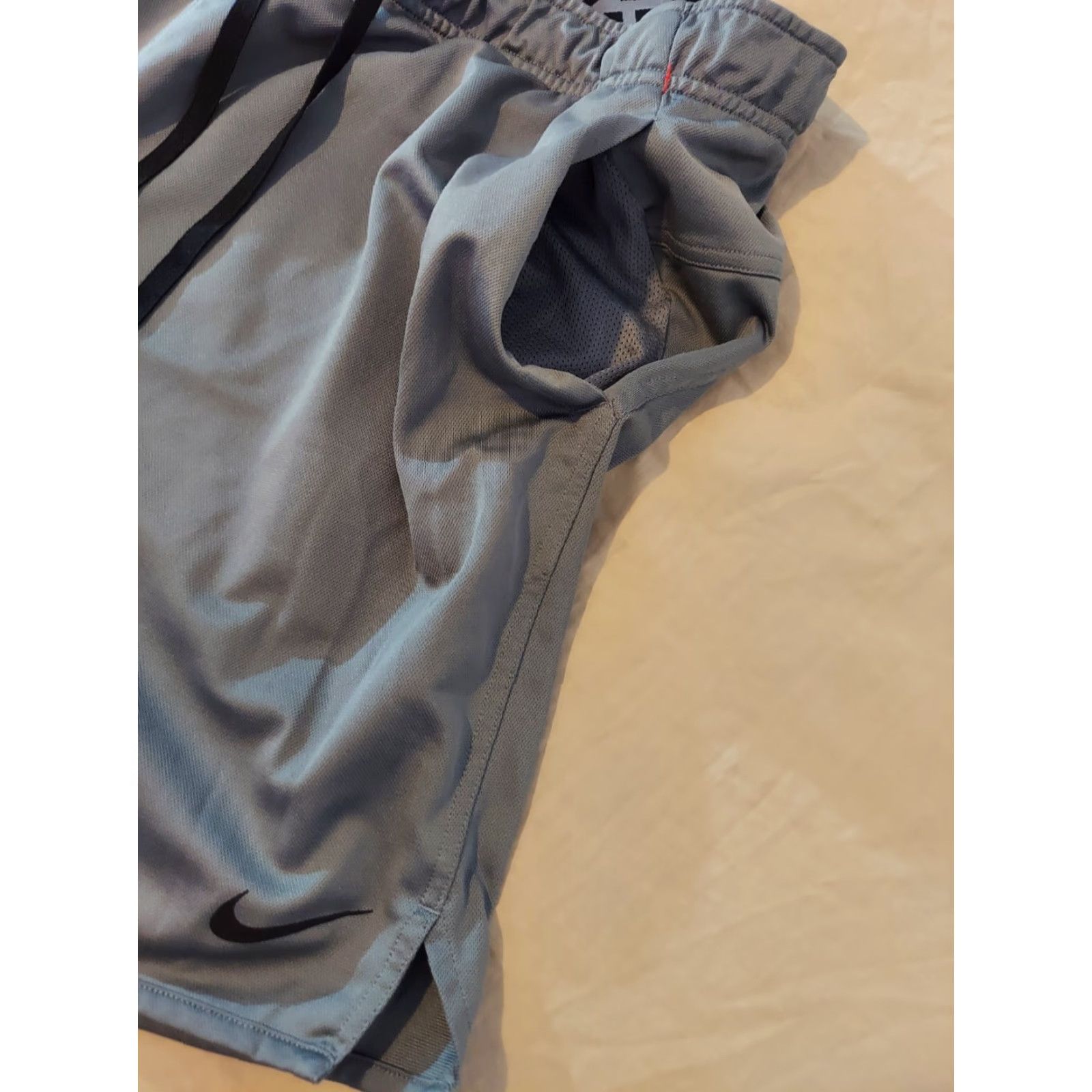 Nike VINTAGE? No. Size US 36 / EU 52 - 3 Thumbnail