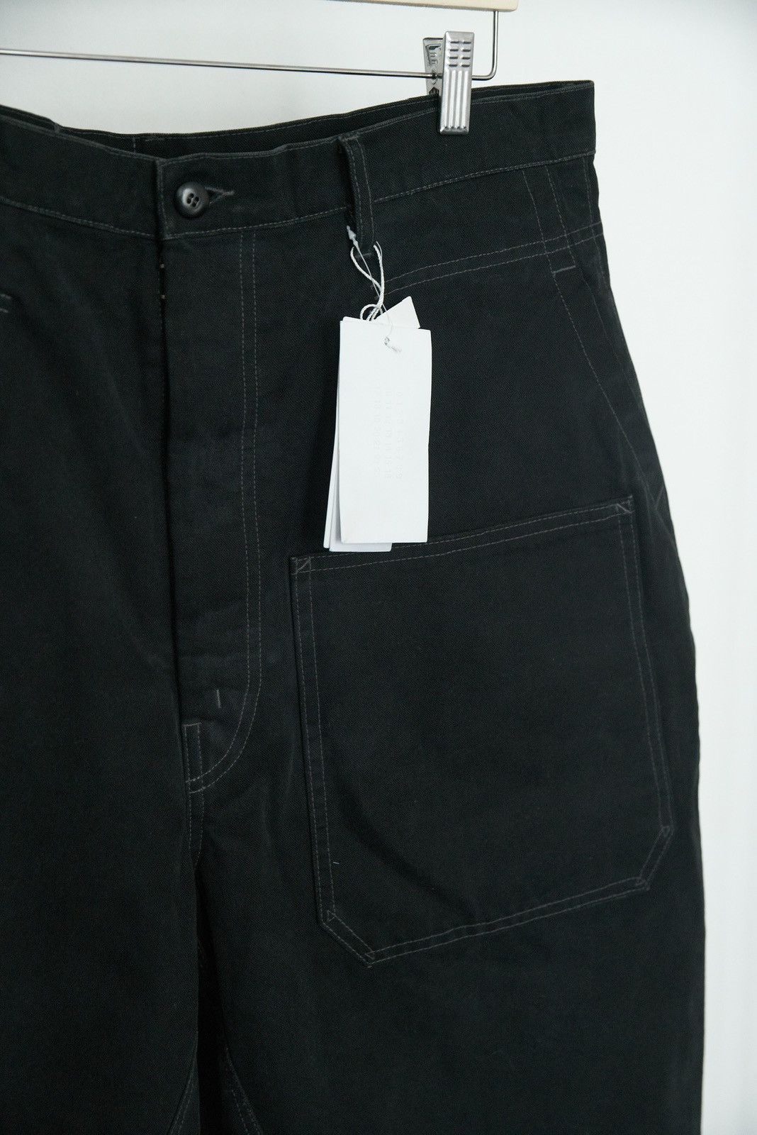 Maison Margiela Maison Margiela oversized multi pocket shorts Size US 36 / EU 52 - 2 Thumbnail