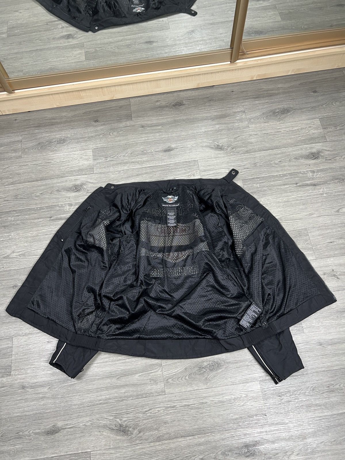 Harley Davidson HARLEY DAVIDSON MOTORCYCLES XL Vented Nylon Racing Jacket Size US XL / EU 56 / 4 - 13 Thumbnail
