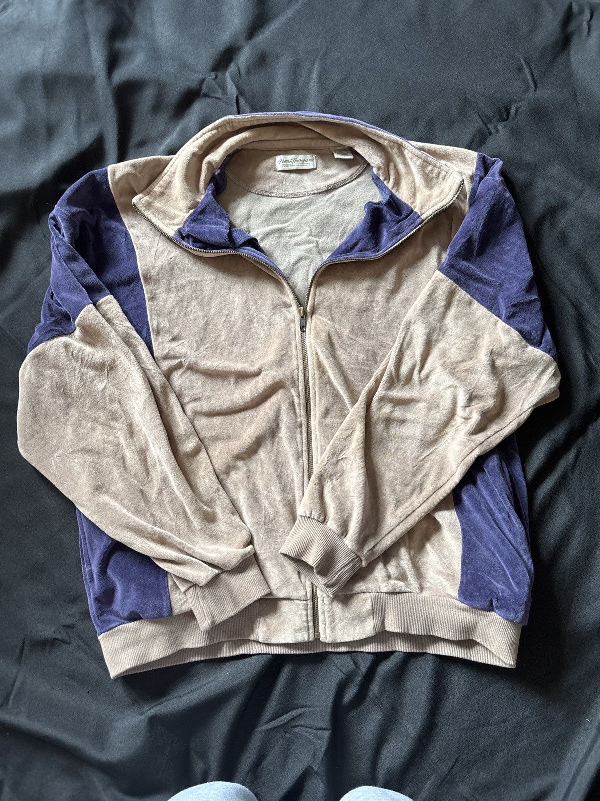 Vintage Vintage Velvet Zip Up Size US XL / EU 56 / 4 - 1 Thumbnail
