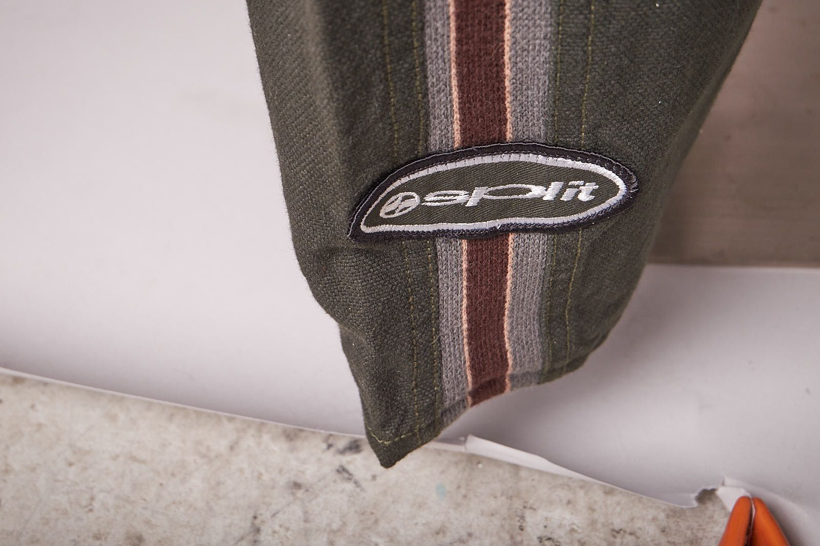 Split 1990s Deadstock Green Baggy Split Skateboarding Pants Size US 38 / EU 54 - 7 Thumbnail