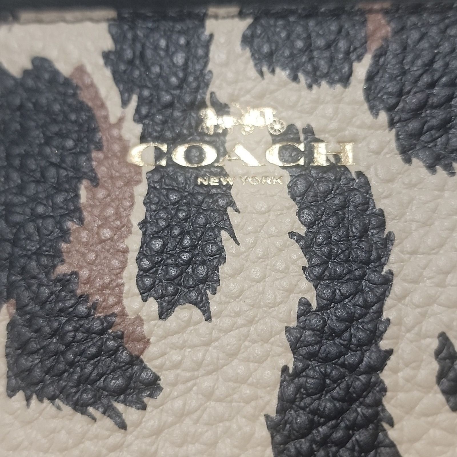 Coach Coach Corner Zip Wristlet With Leopard Print New Size ONE SIZE - 4 Thumbnail
