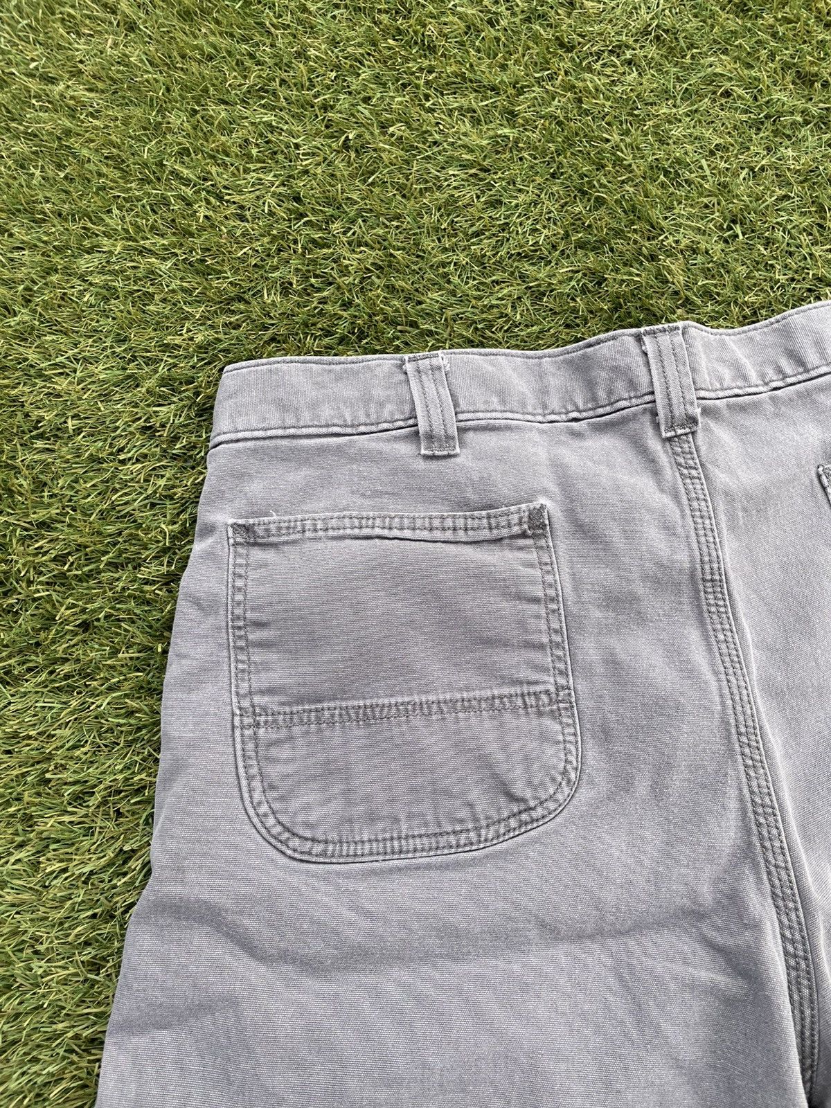 Carhartt Carhartt Mens Gray Utility Work Shorts cell pocket Size 38 Size US 38 / EU 54 - 7 Thumbnail