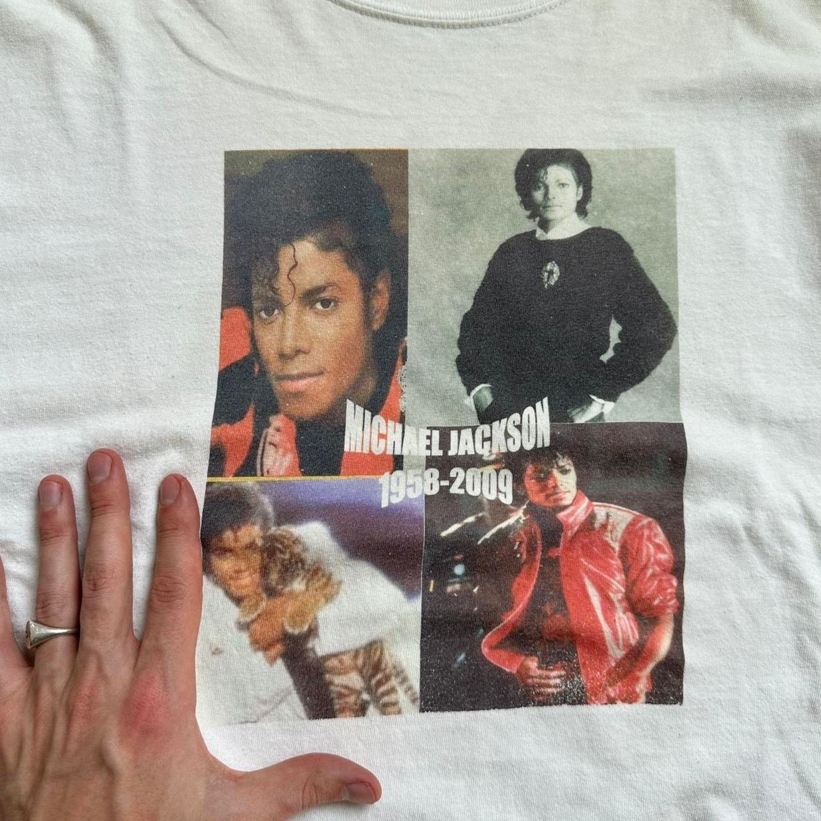 Band Tees × Other × Vintage Vintage Michael Jackson Tribute Memorial Graphic Tee Shirt Size US L / EU 52-54 / 3 - 5 Thumbnail
