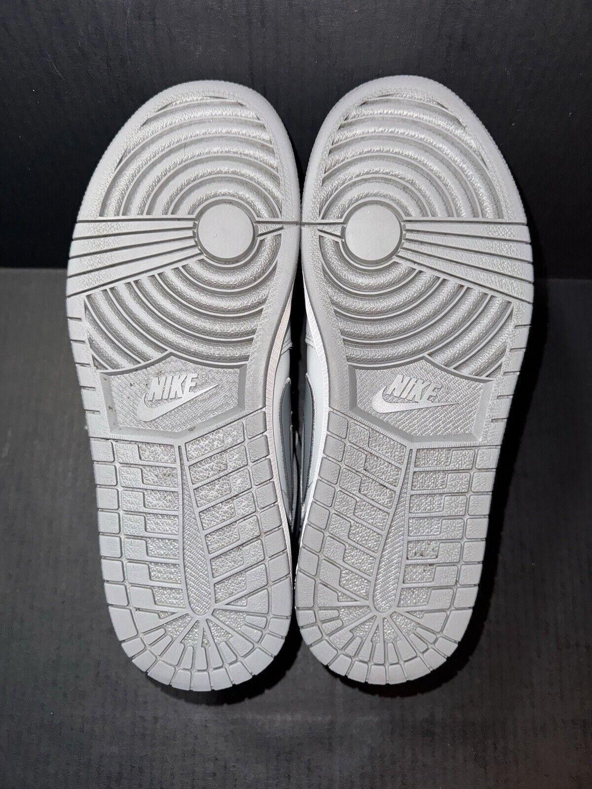Jordan Brand Nike Air Jordan 1 FlyEase Light Smoke Grey CQ3835-003 Sz 10 Size US 10 / EU 43 - 7 Thumbnail