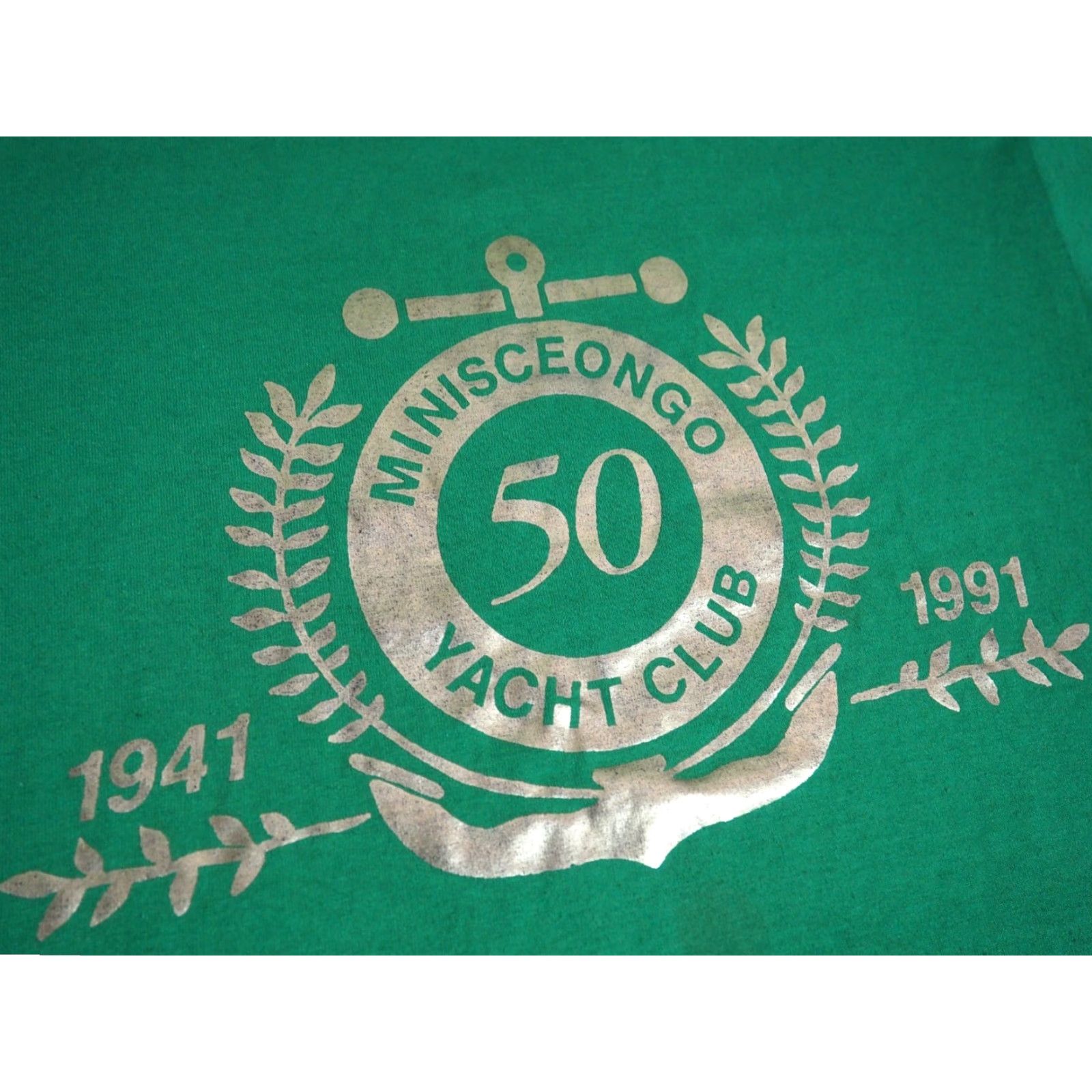 Vintage VTG 90s Screen Stars Minisceongo Yacht Club NYC New York Green USA Tee T-Shirt L Mens Short Sleeve Cotton Blend Graphic Tee Size US L / EU 52-54 / 3 - 4 Thumbnail