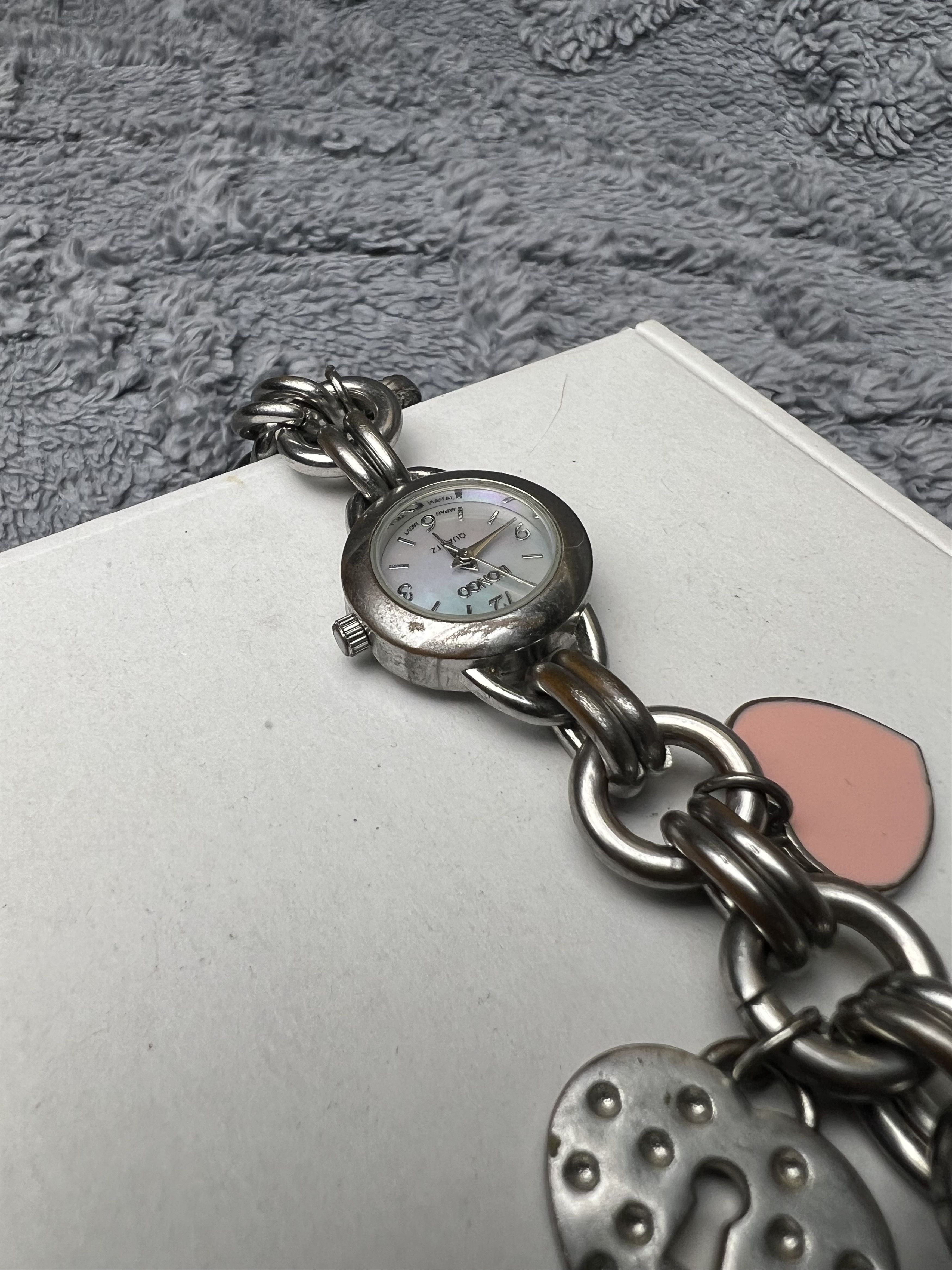 Vintage Glamour Minimalistic Bongo Japanese Style Bracelet Watch Y2k Size ONE SIZE - 9 Thumbnail