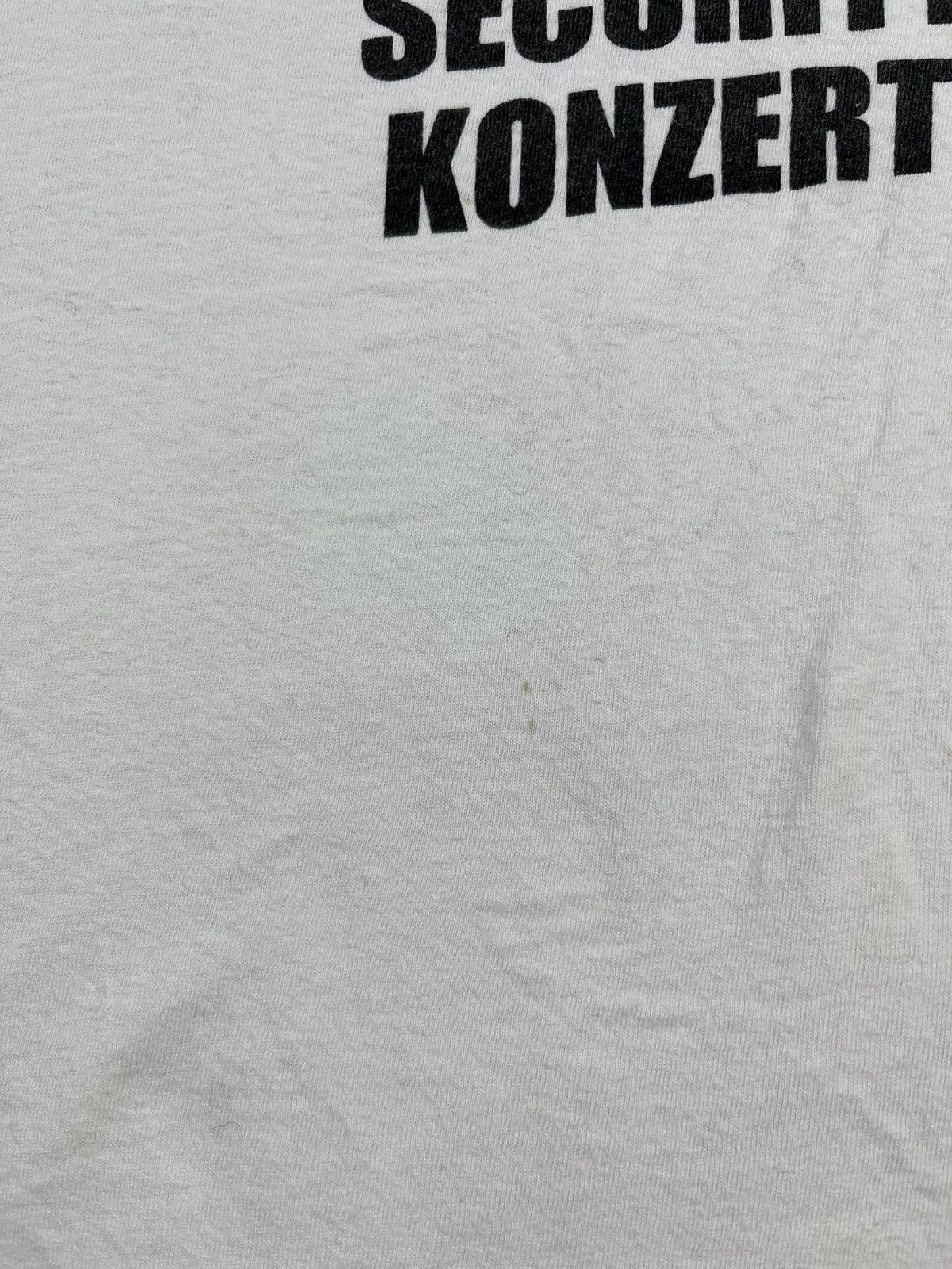 Other Vintage German Security Concert Tee Dirty White Size US XL / EU 56 / 4 - 15 Thumbnail