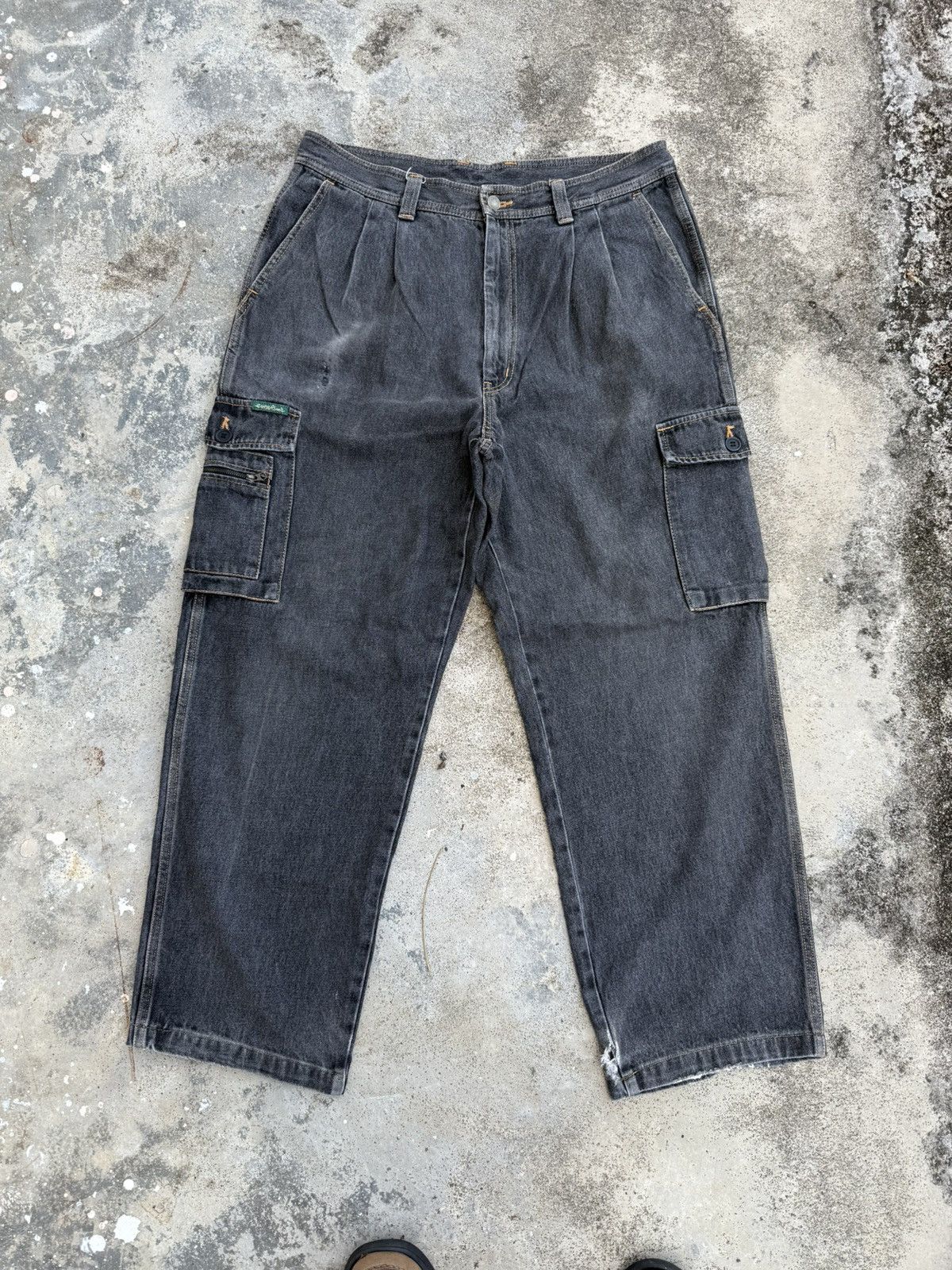 Japanese Brand VINTAGE EVENRIVER FADED BLACK JEAN DENIM CARGO PANTS Size US 34 / EU 50 - 1 Thumbnail