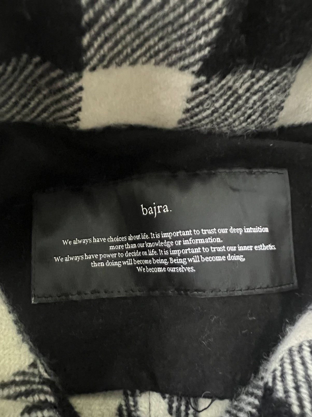 Dirain Bajra Daikanyama Asymmetrical Button Wool Fishtail Jacket Size US S / EU 44-46 / 1 - 8 Thumbnail