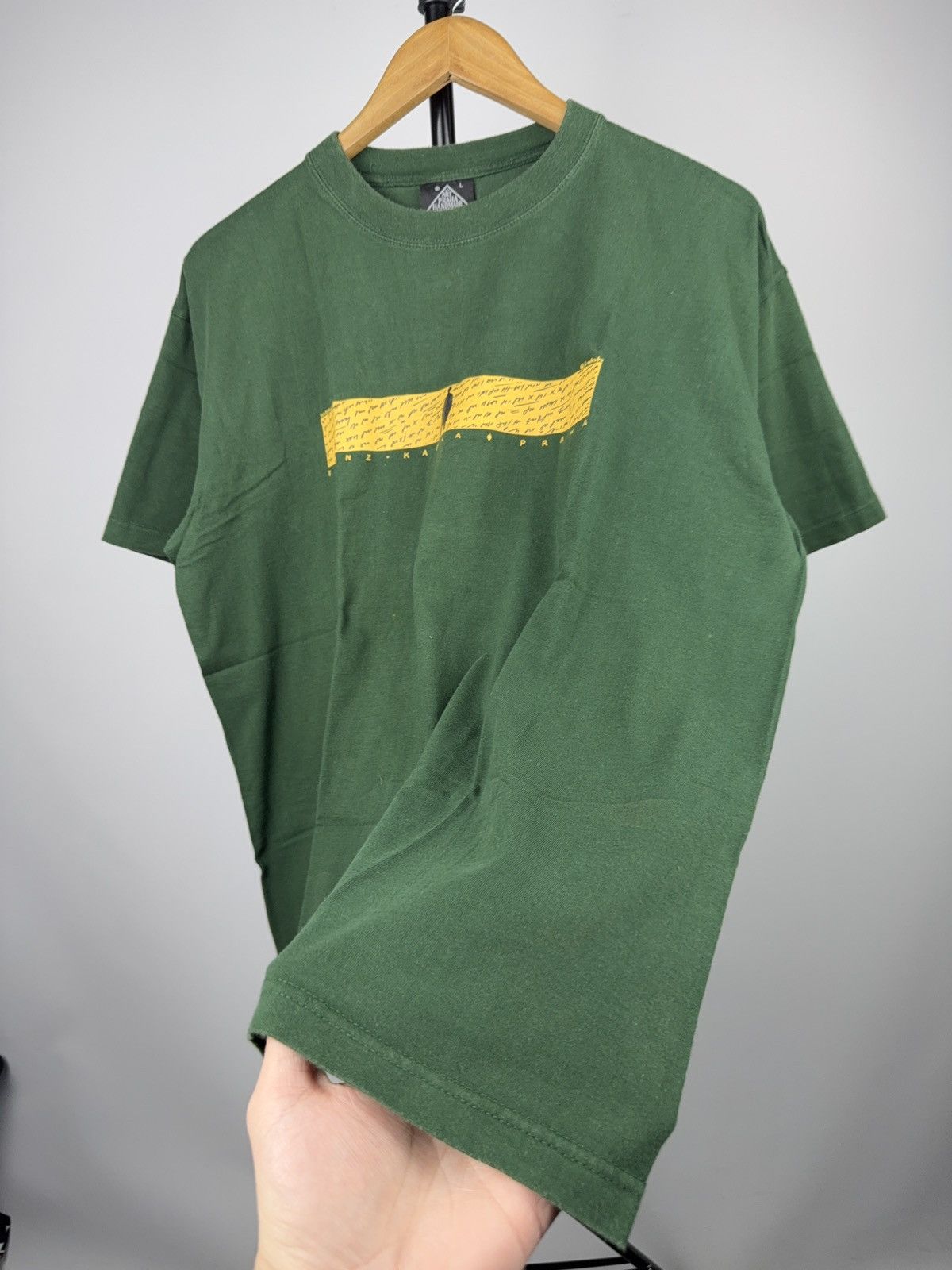 Vintage Vintage 00s Retro Franz Kafka Prague Art Graphic T-Shirt Size US L / EU 52-54 / 3 - 4 Thumbnail