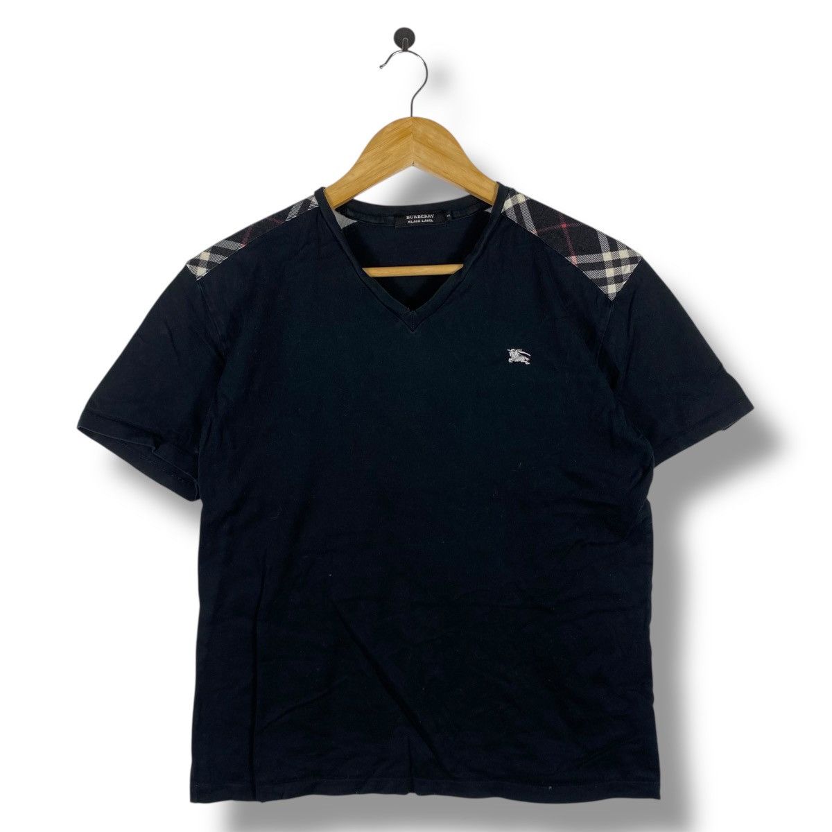 Burberry Vintage BURBERRY Black Label Small Embroidery Logo Tee Shirt Size S / US 4 / IT 40 - 1 Thumbnail