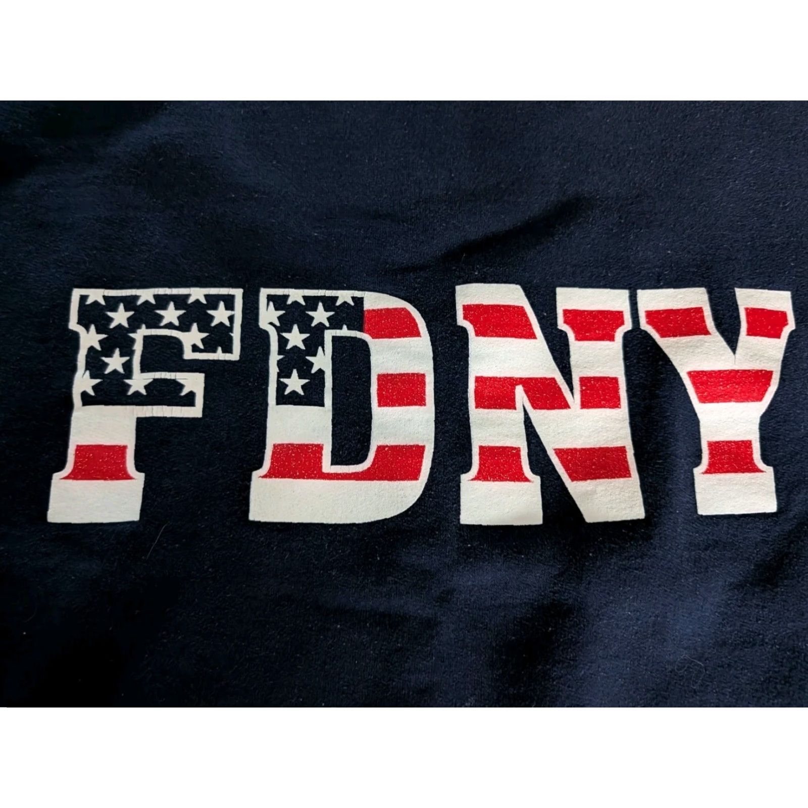 Jerzees VINTAGE FDNY Fire Department New York 9/11 Crewneck Sweatshirt XL Navy Blue US Flag Jerzees Super Sweats Mens Shirt Size US XL / EU 56 / 4 - 2 Thumbnail