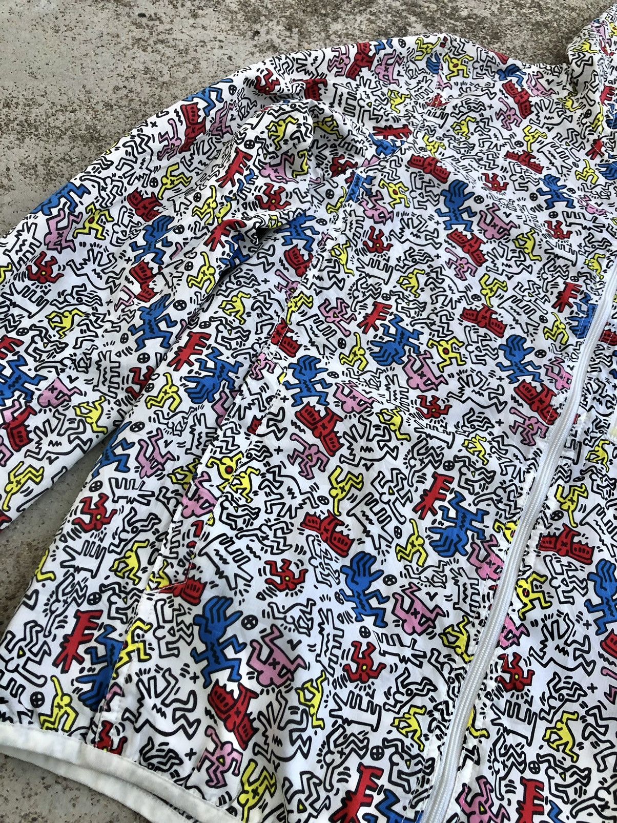 Keith Haring FULL PRINT KEITH HARING HOODIE WINDBREAKER Size US M / EU 48-50 / 2 - 2 Thumbnail