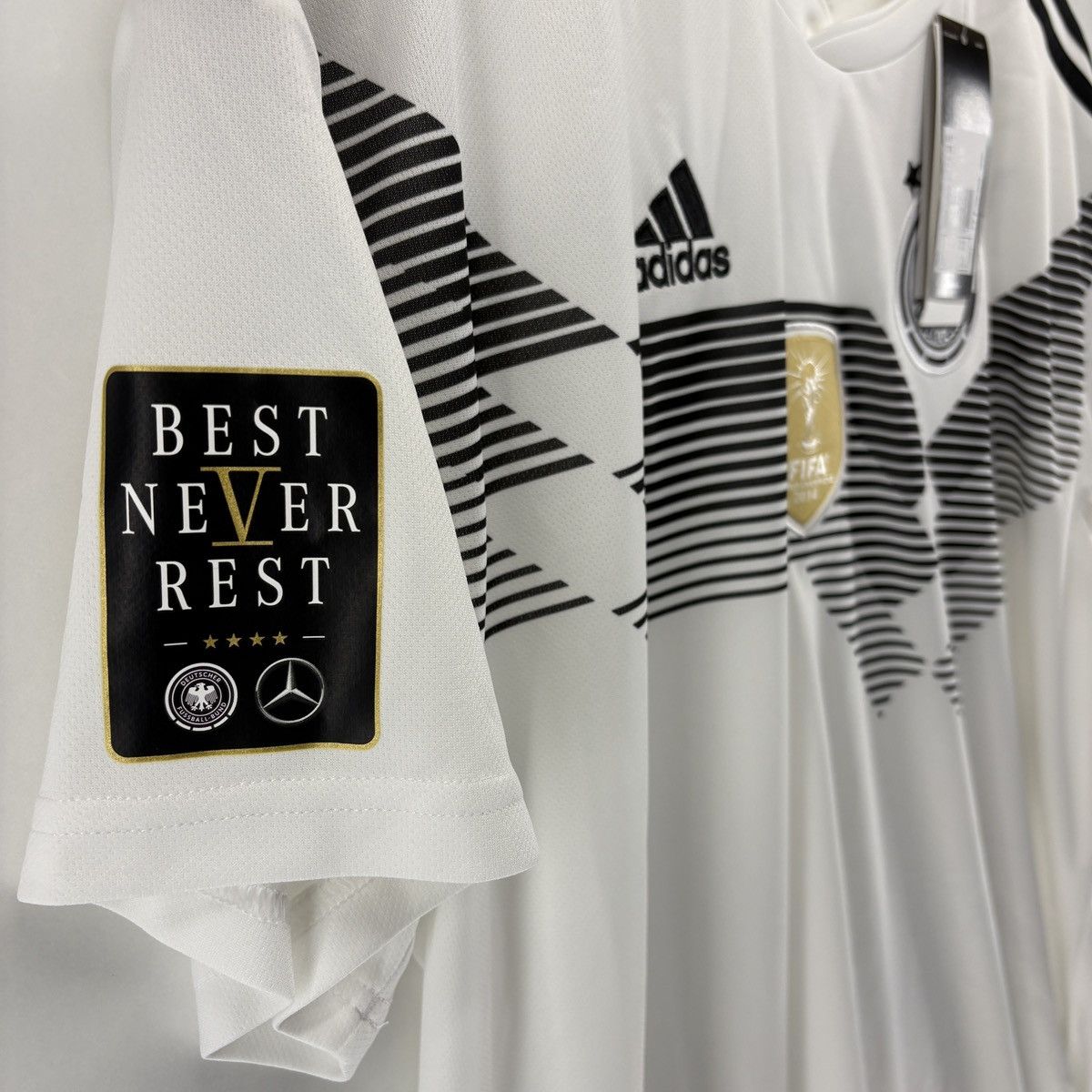 Adidas Germany 2018 Home Soccer Football Jersey Kit Shirt Brazil Size US XL / EU 56 / 4 - 4 Thumbnail