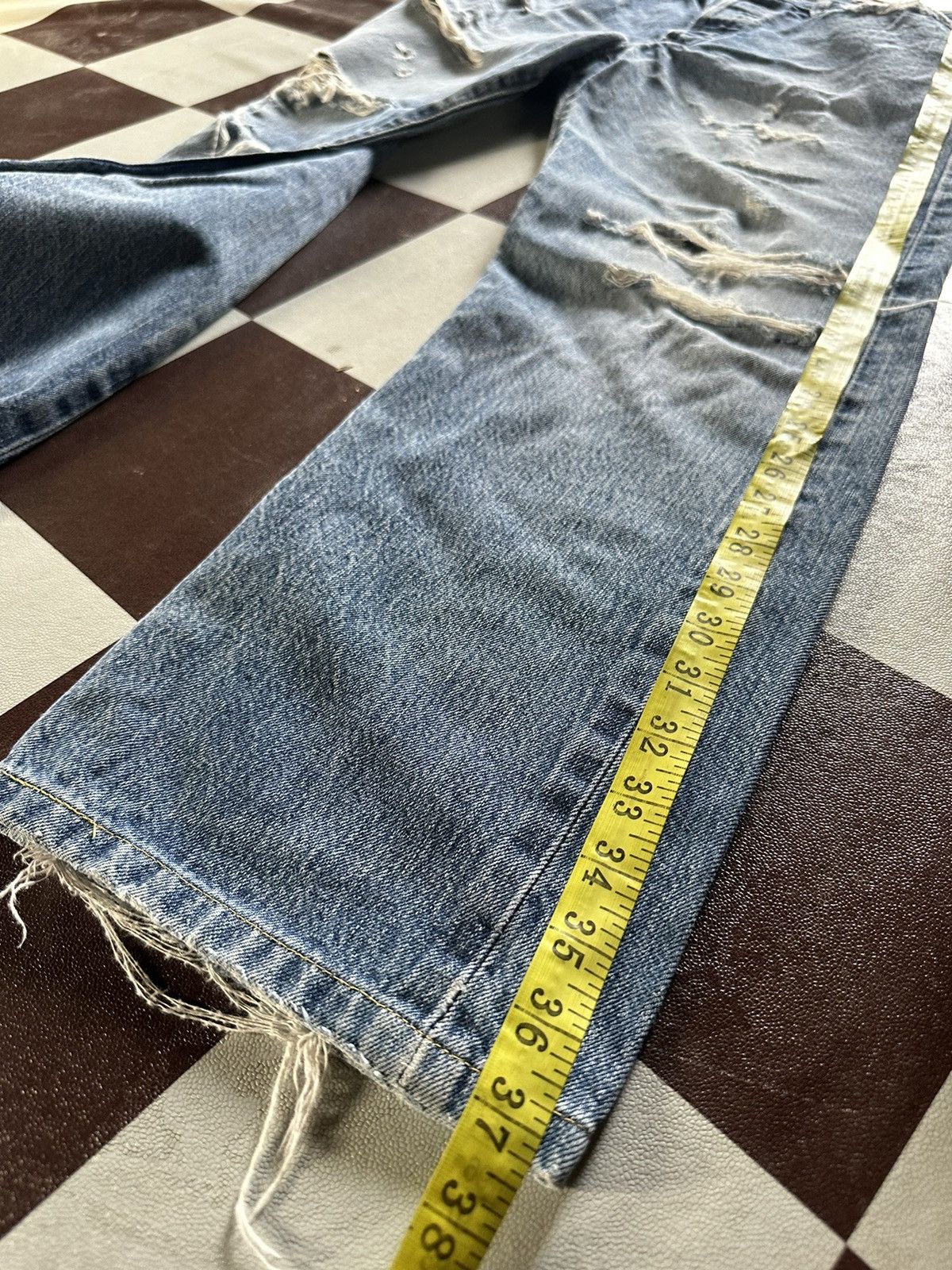 Levi's Vintage Levi’s distressed style denim jeans Size US 30 / EU 46 - 12 Thumbnail