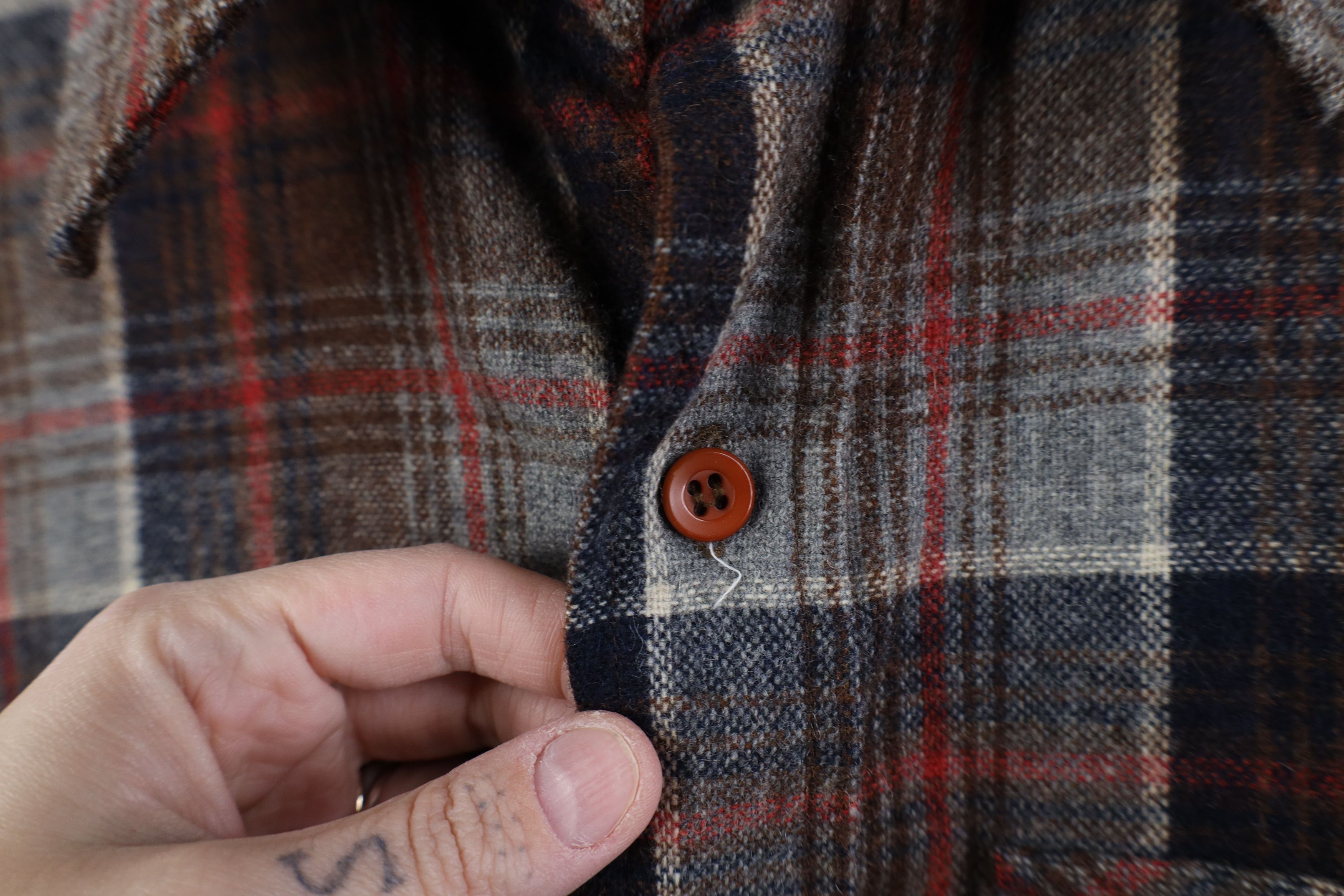 Vintage Vintage 70s Streetwear Knit Collared Flannel Button Shirt Size US L / EU 52-54 / 3 - 7 Thumbnail