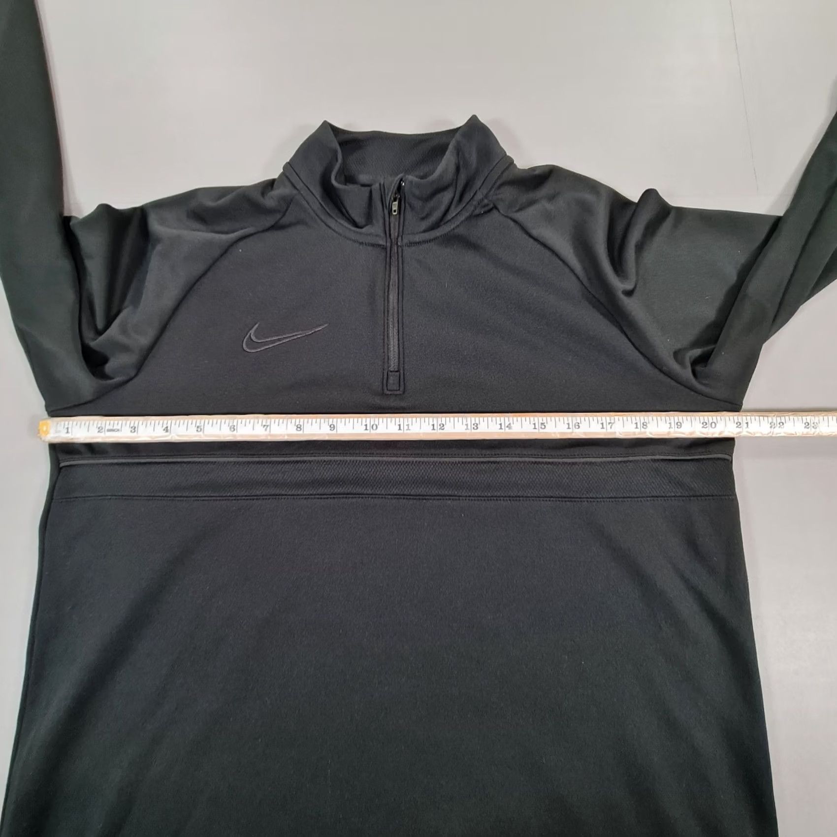 Nike Nike Mens Drill Top Black Medium Dri-FIT Academy Soccer Quarter Zip CW6110 011 Size US M / EU 48-50 / 2 - 6 Thumbnail