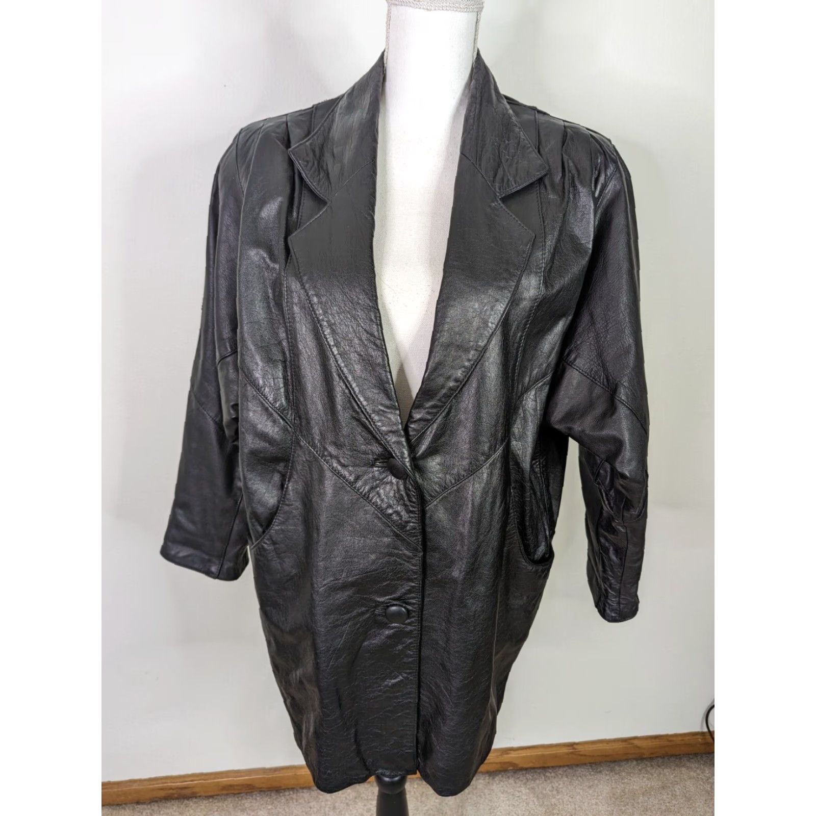 Vintage VINTAGE Woman’s M Black Leather Blazer Relaxed Motorcycle Biker Jacket Coat Size M / US 6-8 / IT 42-44 - 2 Thumbnail