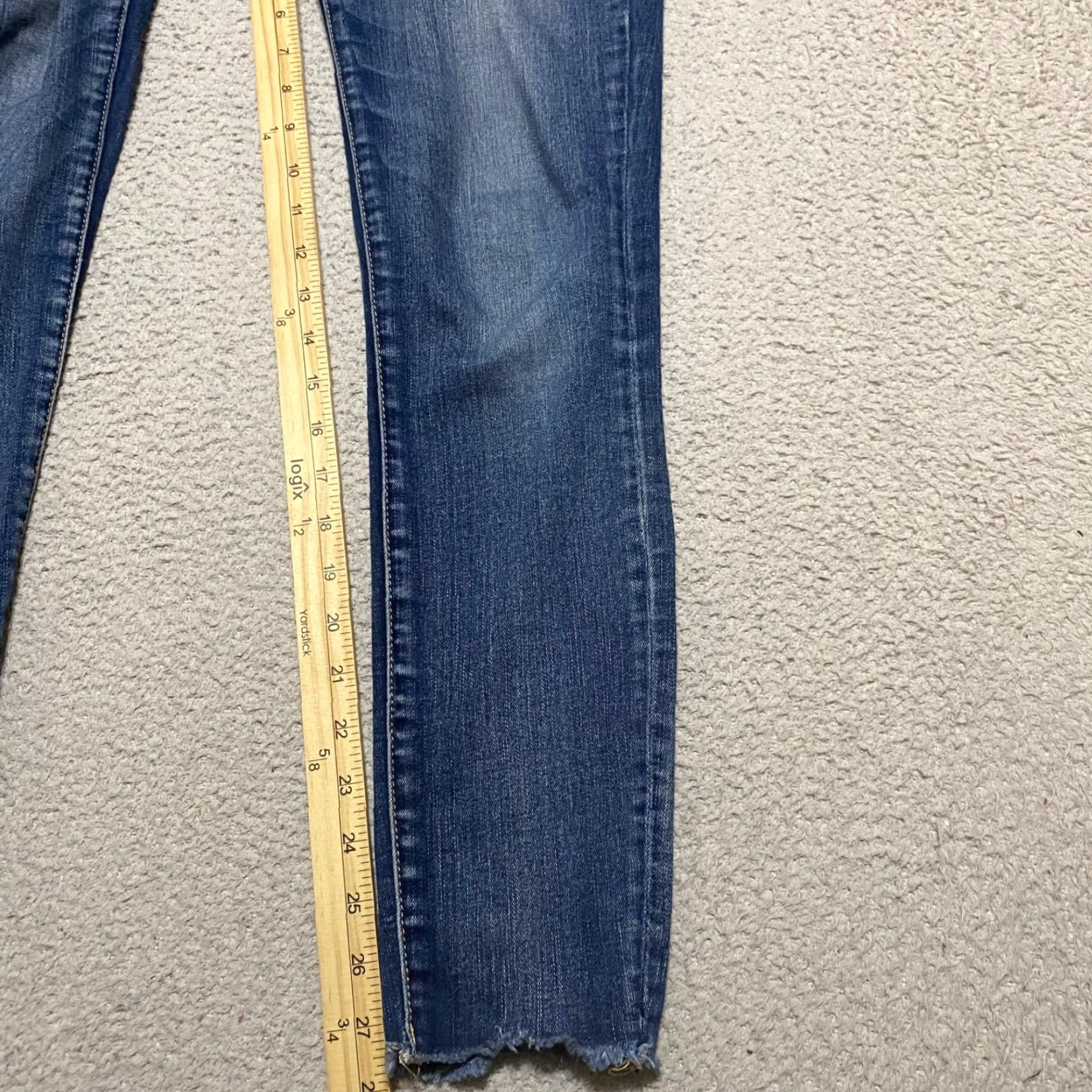 American Eagle Outfitters American Eagle Outfitters Jeans 8 Tall Blue Denim High Rise Jegging Crop Raw Hem Womens Jeans Regular Fit 28 in inseam Size 30" / US 8 / IT 44 - 3 Thumbnail