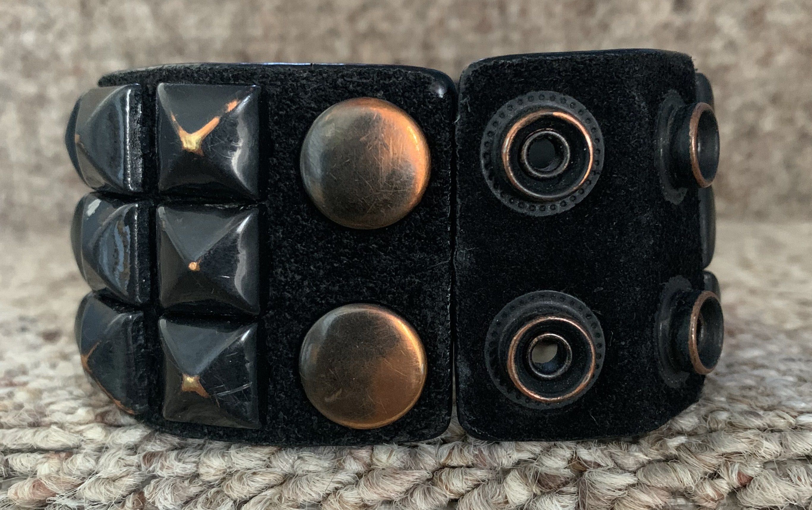 Number (N)ine FW04 Number (N)ine Studded Leather Bracelet Size ONE SIZE - 6 Thumbnail