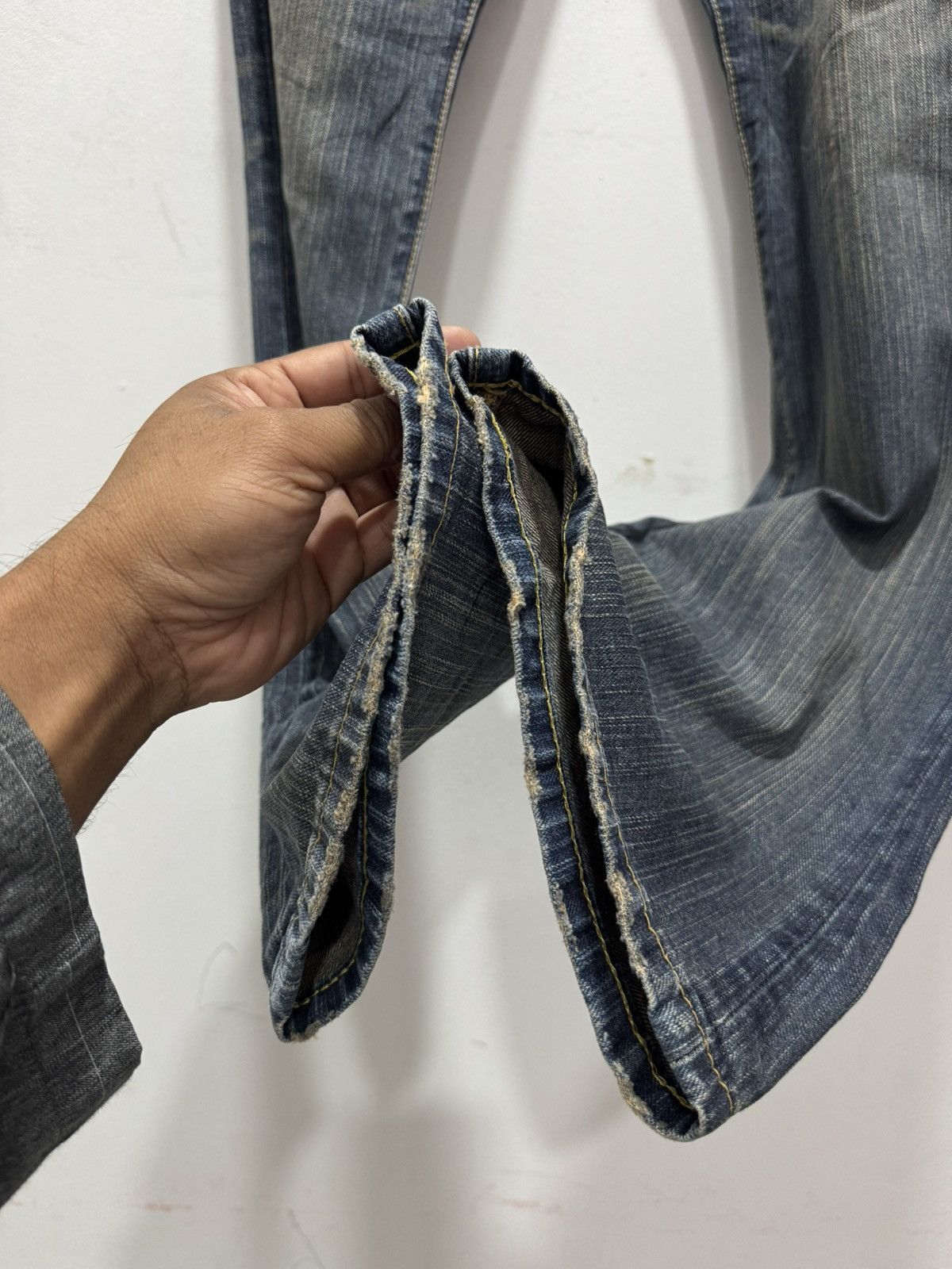 Lee VINTAGE LEE RIDER FLARED LEG DISTRESSED DENIM JEANS Size US 34 / EU 50 - 15 Thumbnail