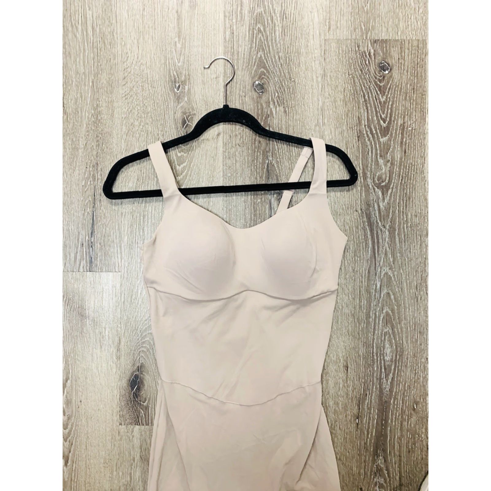 Victoria's Secret Victoria’s Secret VSX Cross-Back Jumpsuit Beige L Women One-Piece Flare Sleeveless Pullover Classic Activewear Size 36" / US 14 / IT 50 - 3 Thumbnail