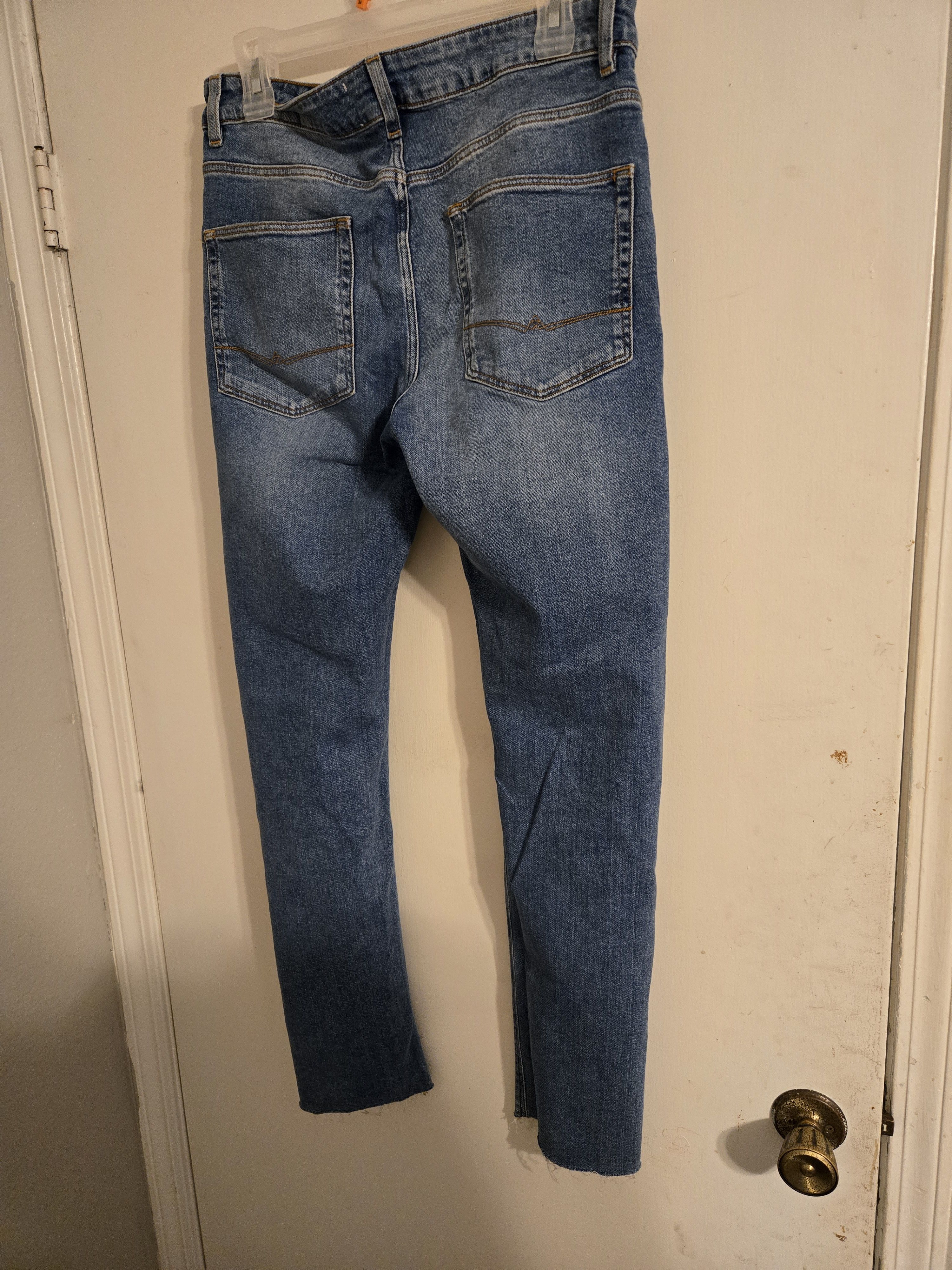 Asos Asos Design "Ripped" Jeans Size US 30 / EU 46 - 2 Thumbnail