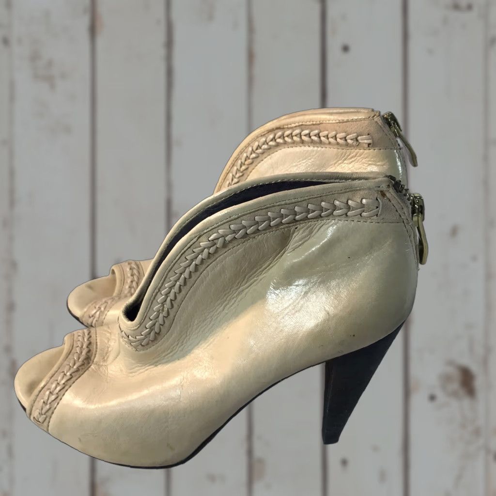 Vince Camuto Vince Camuto Women's Leather Booties Ankle Boot Standard Width Beige Peep Toe 4in Heel Fall Spring Casual Streetwear Size US 5.5 / IT 35.5 - 1 Thumbnail