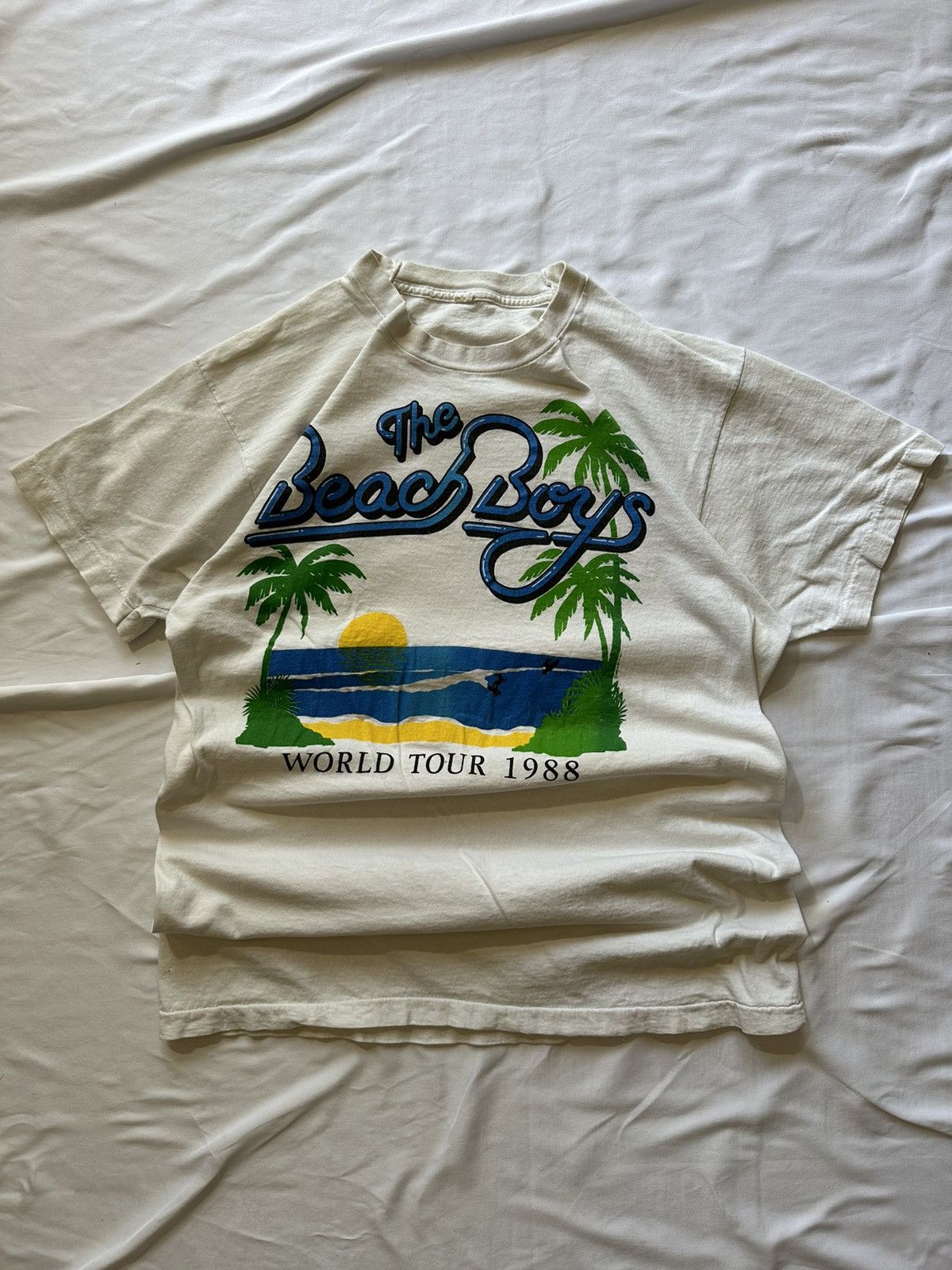 Vintage Vintage ‘88 Single Stitch Beach Boys Tee Size US L / EU 52-54 / 3 - 1 Thumbnail