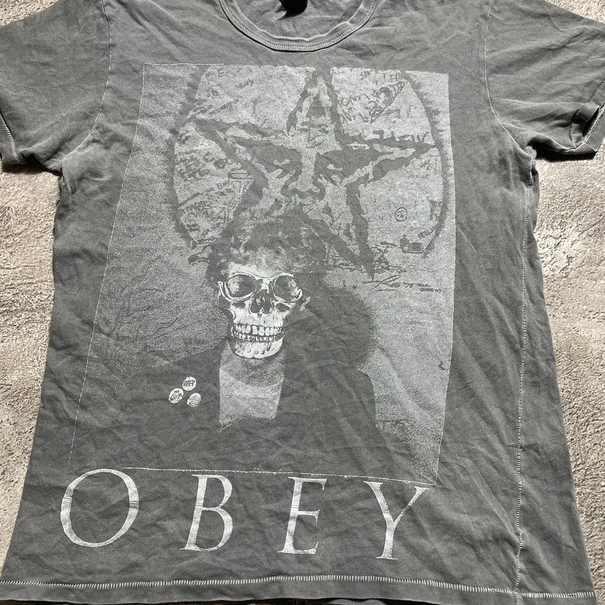 Vintage Vintage Y2K Obey Skull Graphic Tee Sun Faded Goth Punk M Size US M / EU 48-50 / 2 - 2 Thumbnail