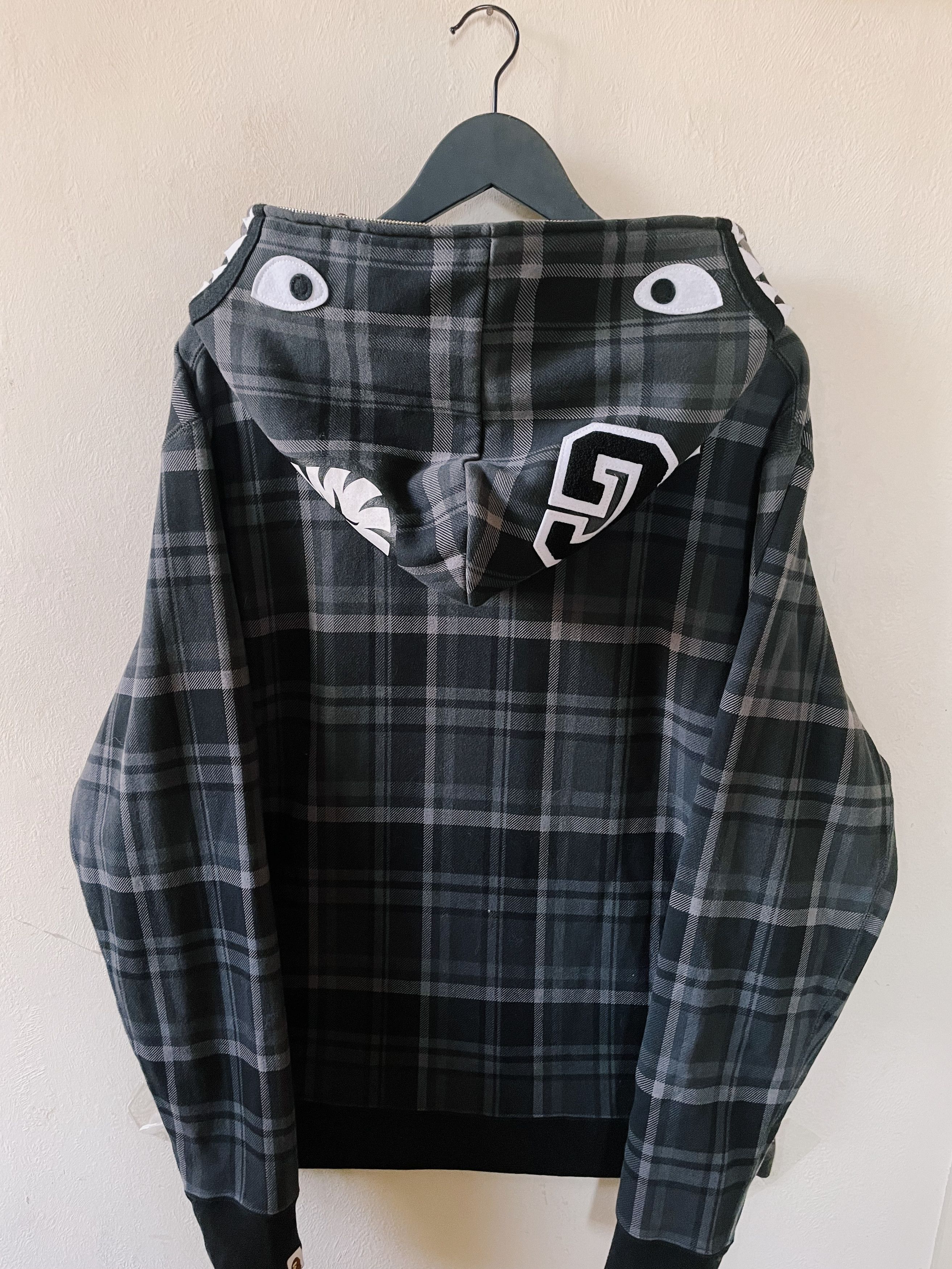 Bape × Comme des Garcons Bape X CDG Osaka Limited Plaid Shark Full zip Hoodie Size US XL / EU 56 / 4 - 2 Thumbnail