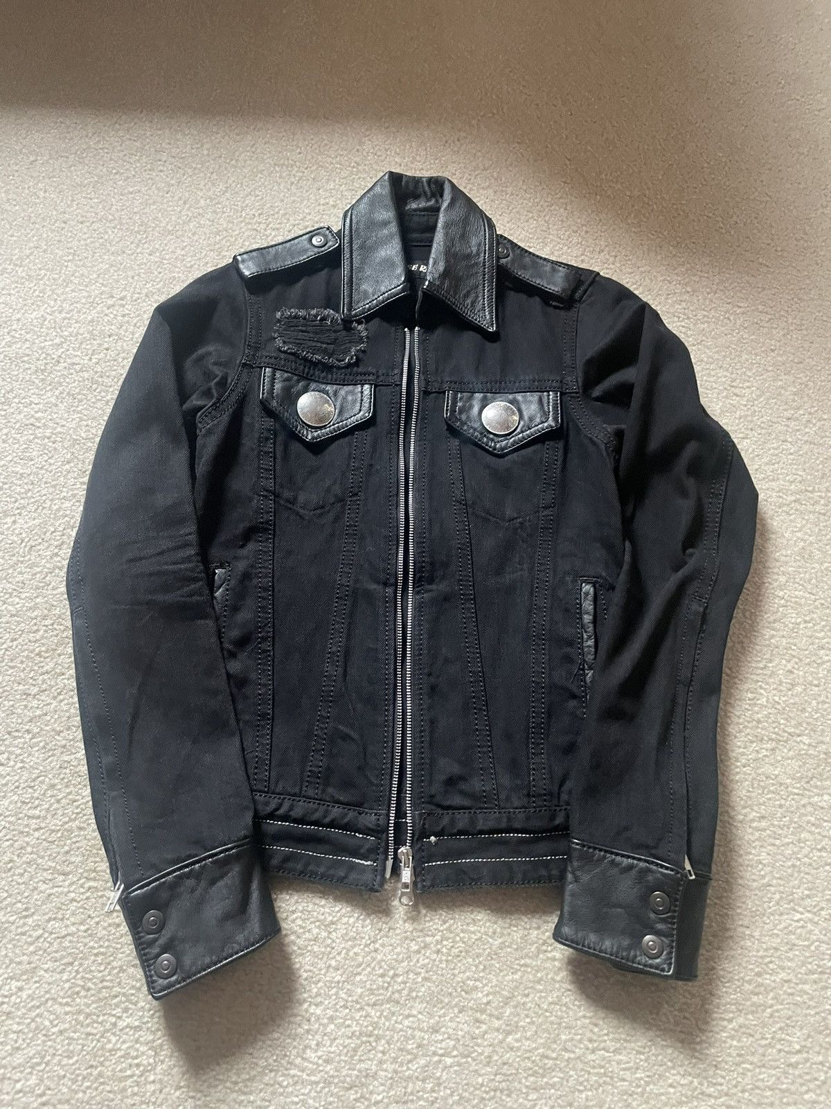 Rise Rily | Grailed