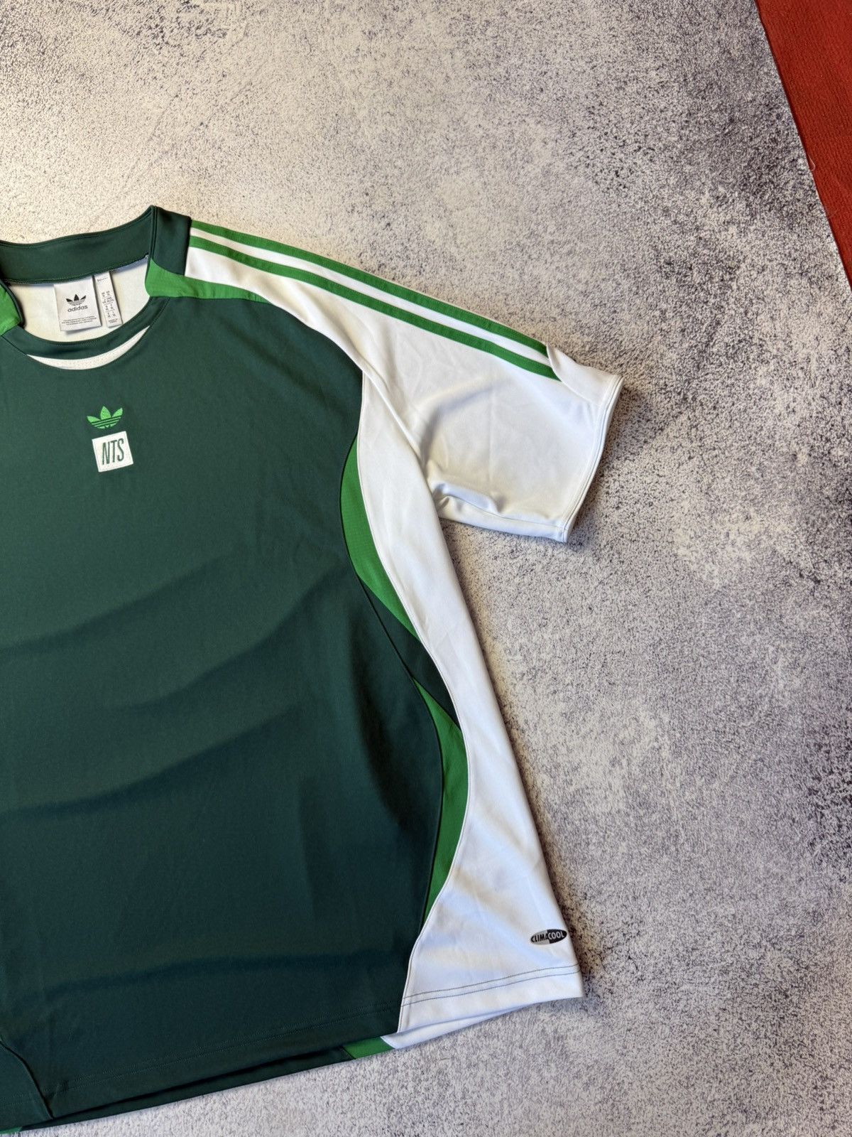 Adidas Adidas NTS Big logo Jersey Size US XL / EU 56 / 4 - 12 Thumbnail