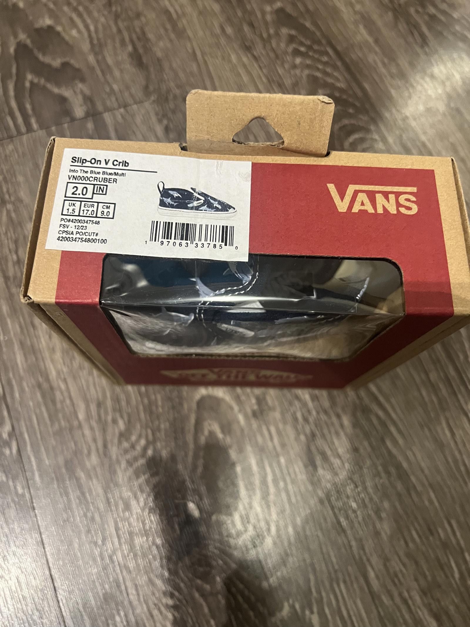 Vans Vans Boys Shark Baby Infant Slip On Shoes Size US 5 / EU 37 - 2 Thumbnail