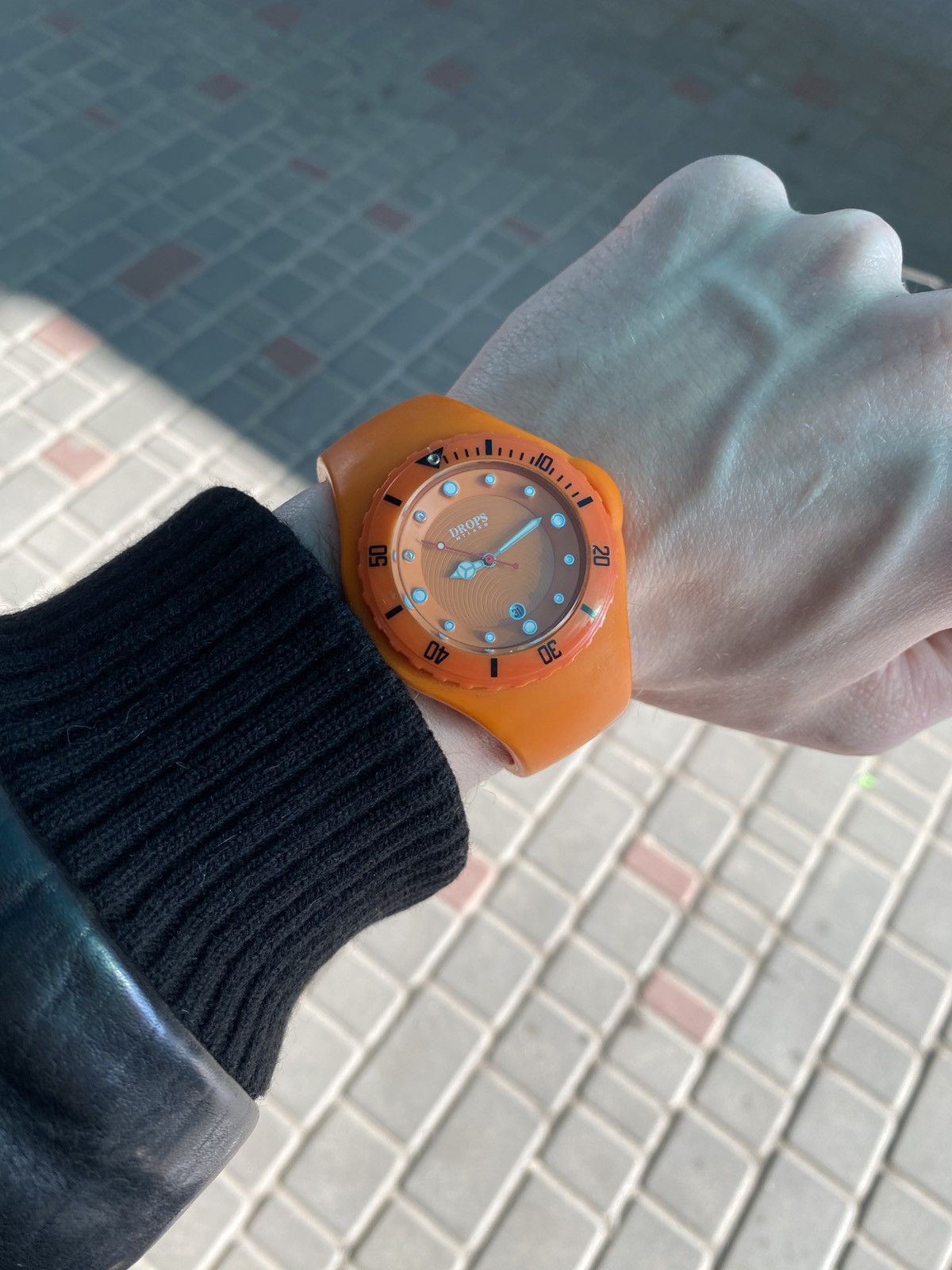 Japanese Brand Drops Milano Archive Orange Watch Retro Futuristic Cyber Y2K Size ONE SIZE - 4 Thumbnail