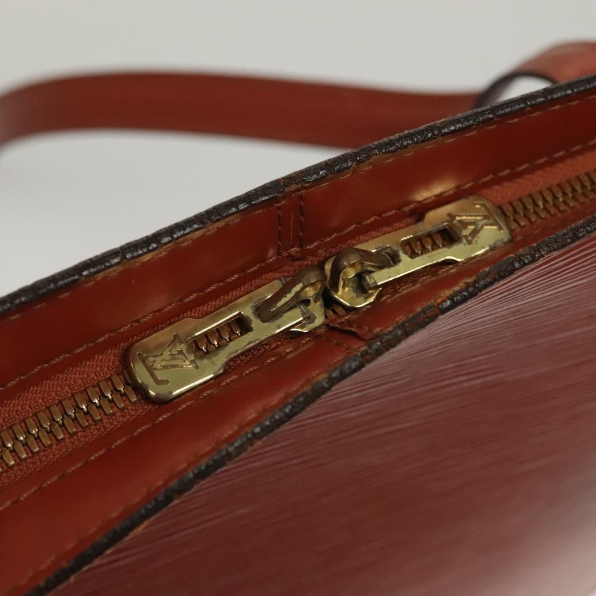 Louis Vuitton LOUIS VUITTON Epi Lussac Shoulder Bag Brown M52283 Size ONE SIZE - 10 Thumbnail