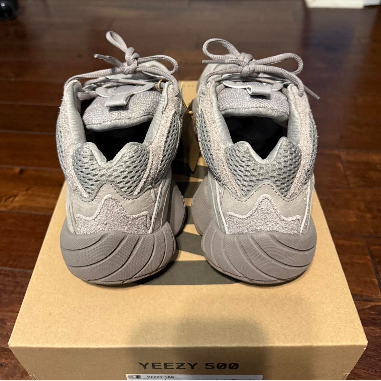 Yeezy YEEZY 500 ASH GREY Size US 9.5 / EU 42-43 - 2 Thumbnail